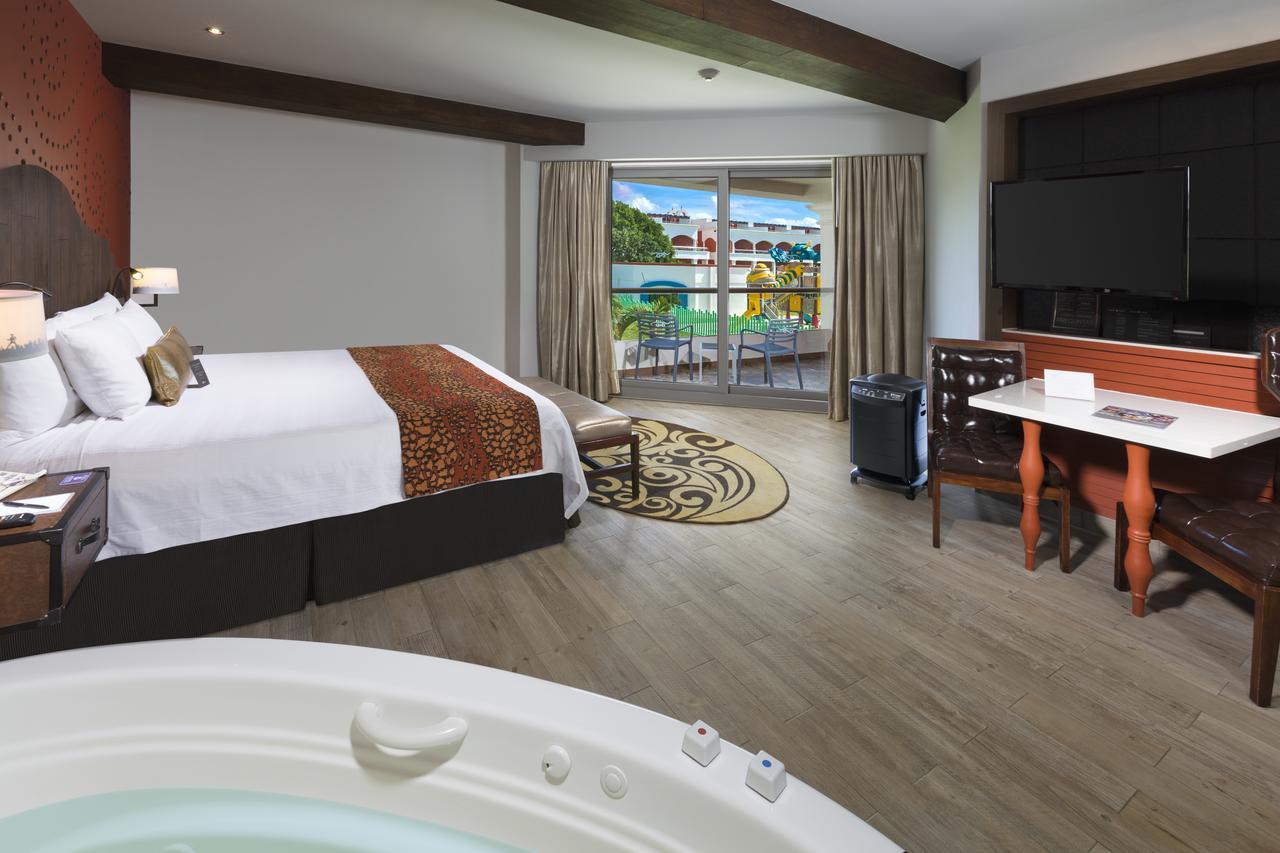 Quarto Deluxe com Cama King-size