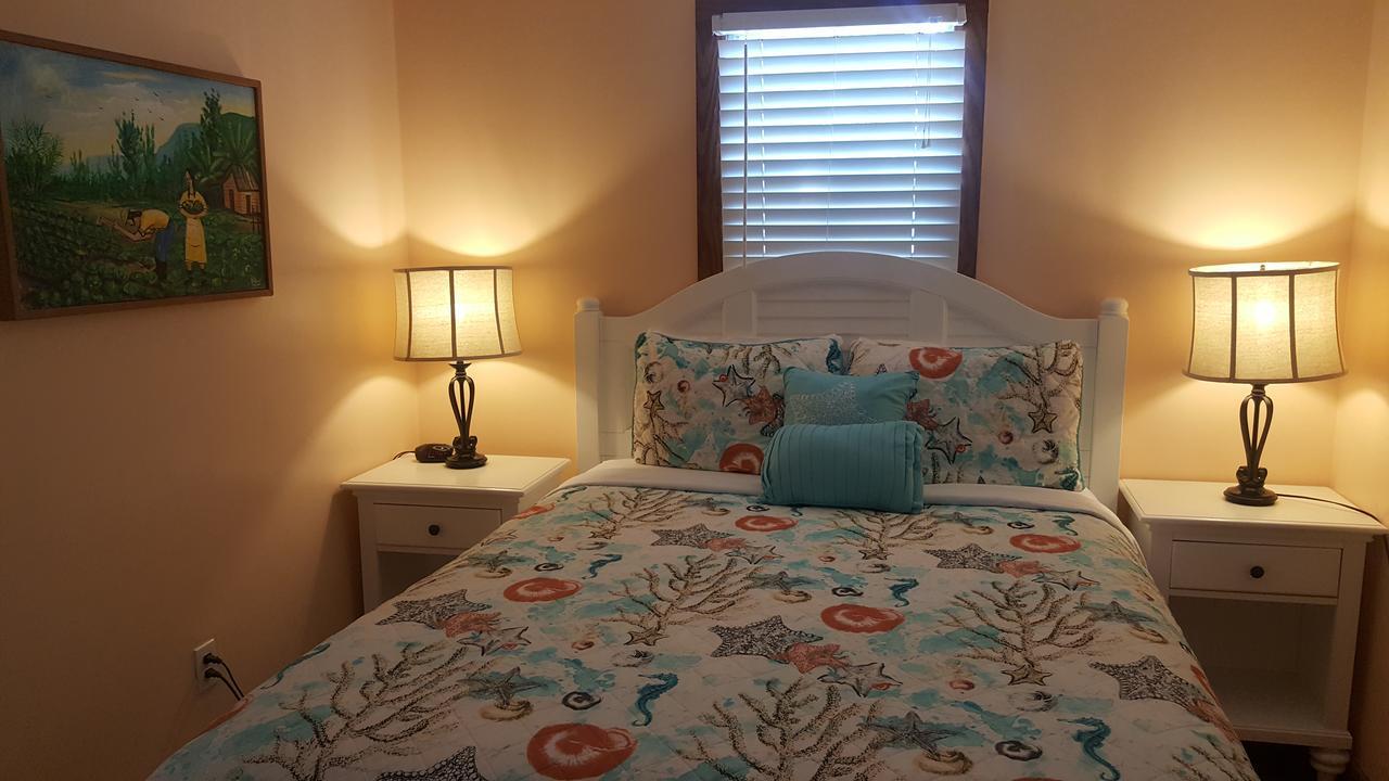 Cottage (Unit C2)