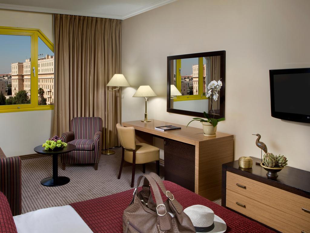Quarto Standard