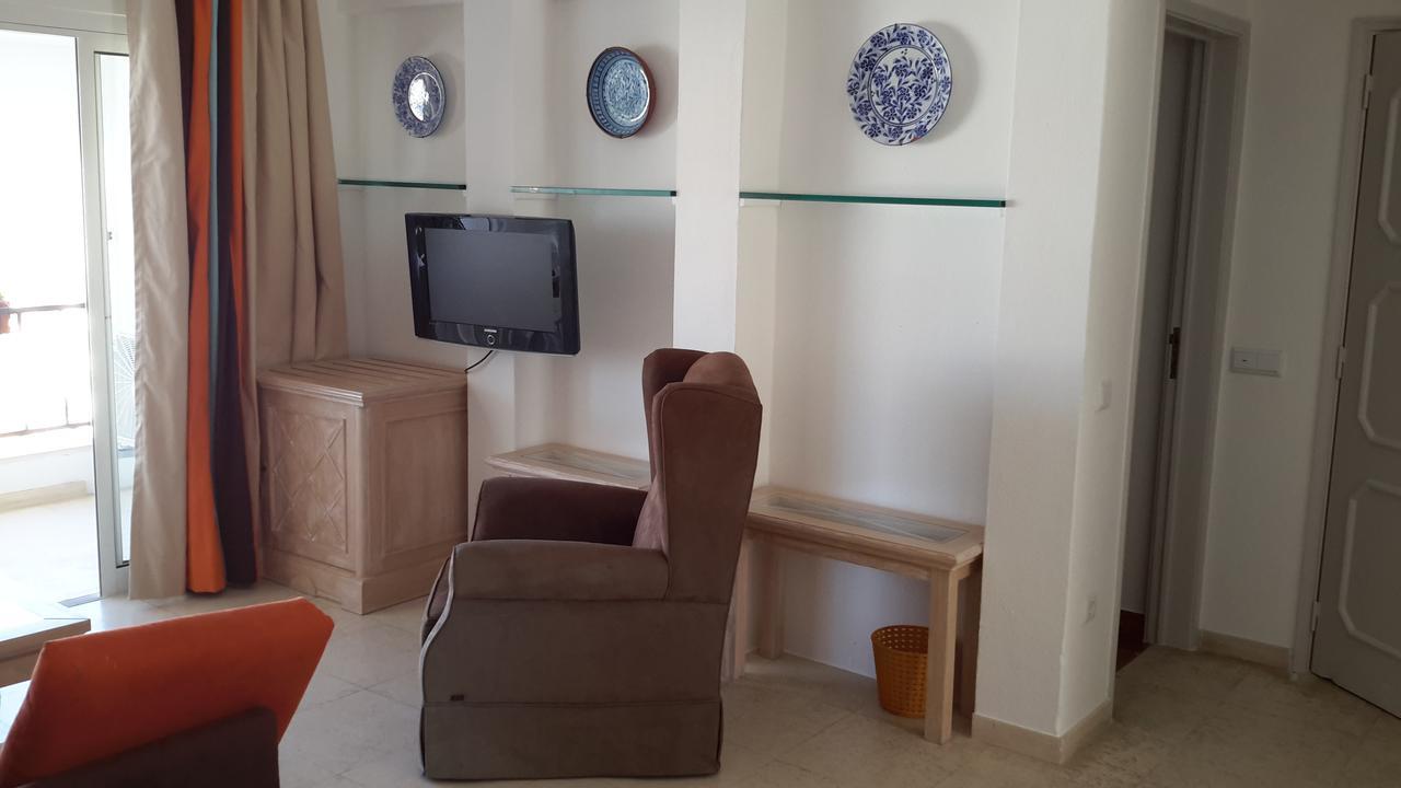 Appartement 2 Chambres avec Vue Partielle sur Mer