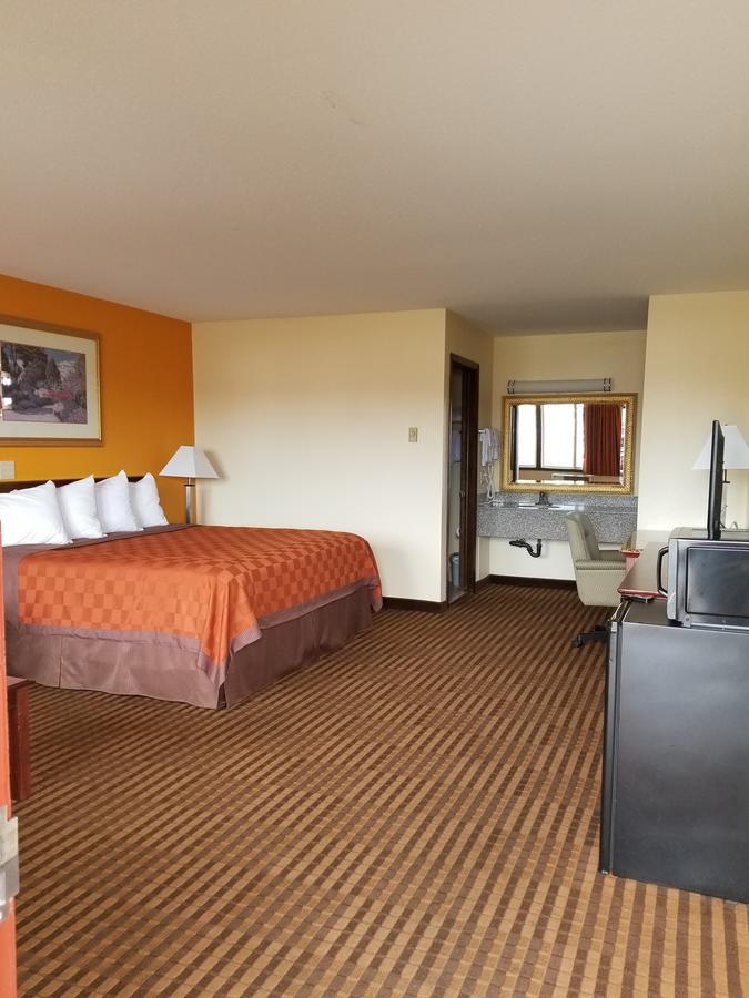 Standard King Room
