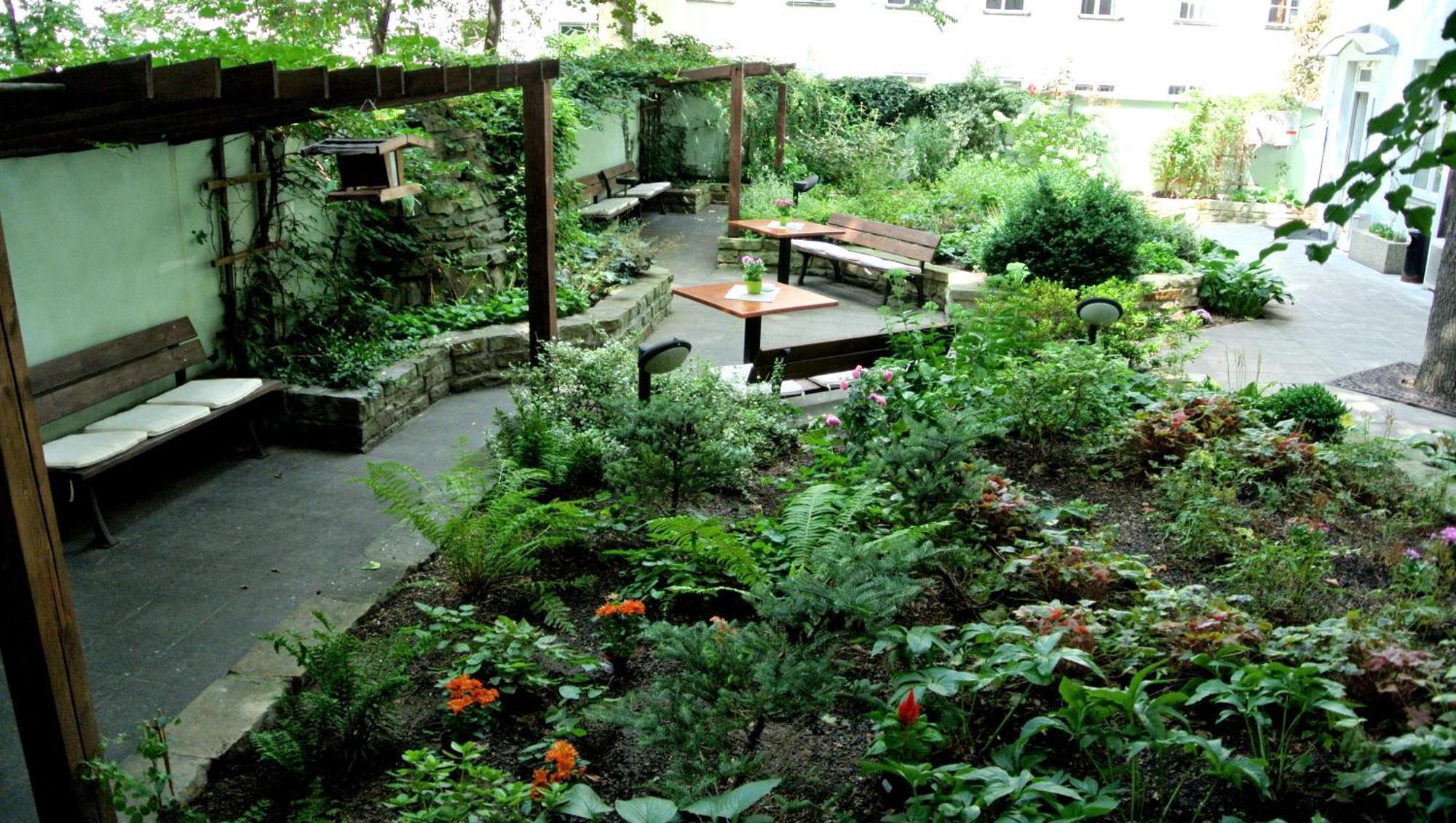 Double or Twin Room Garden View,1240810036:JPEG