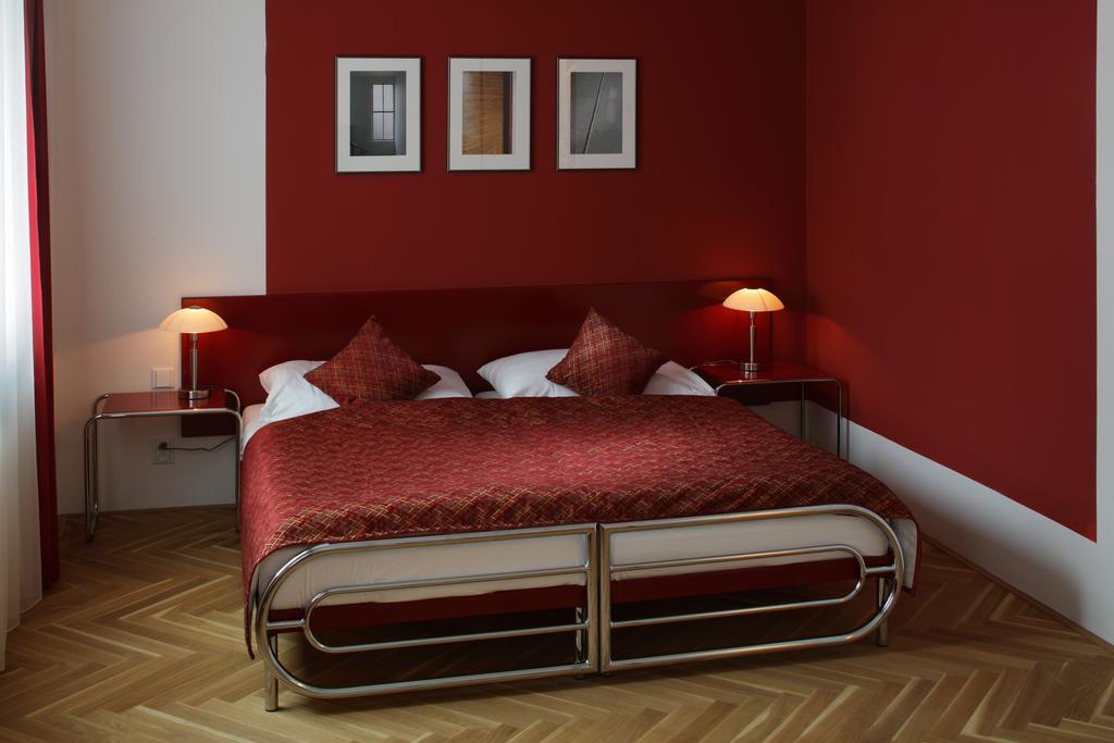 Quarto Individual