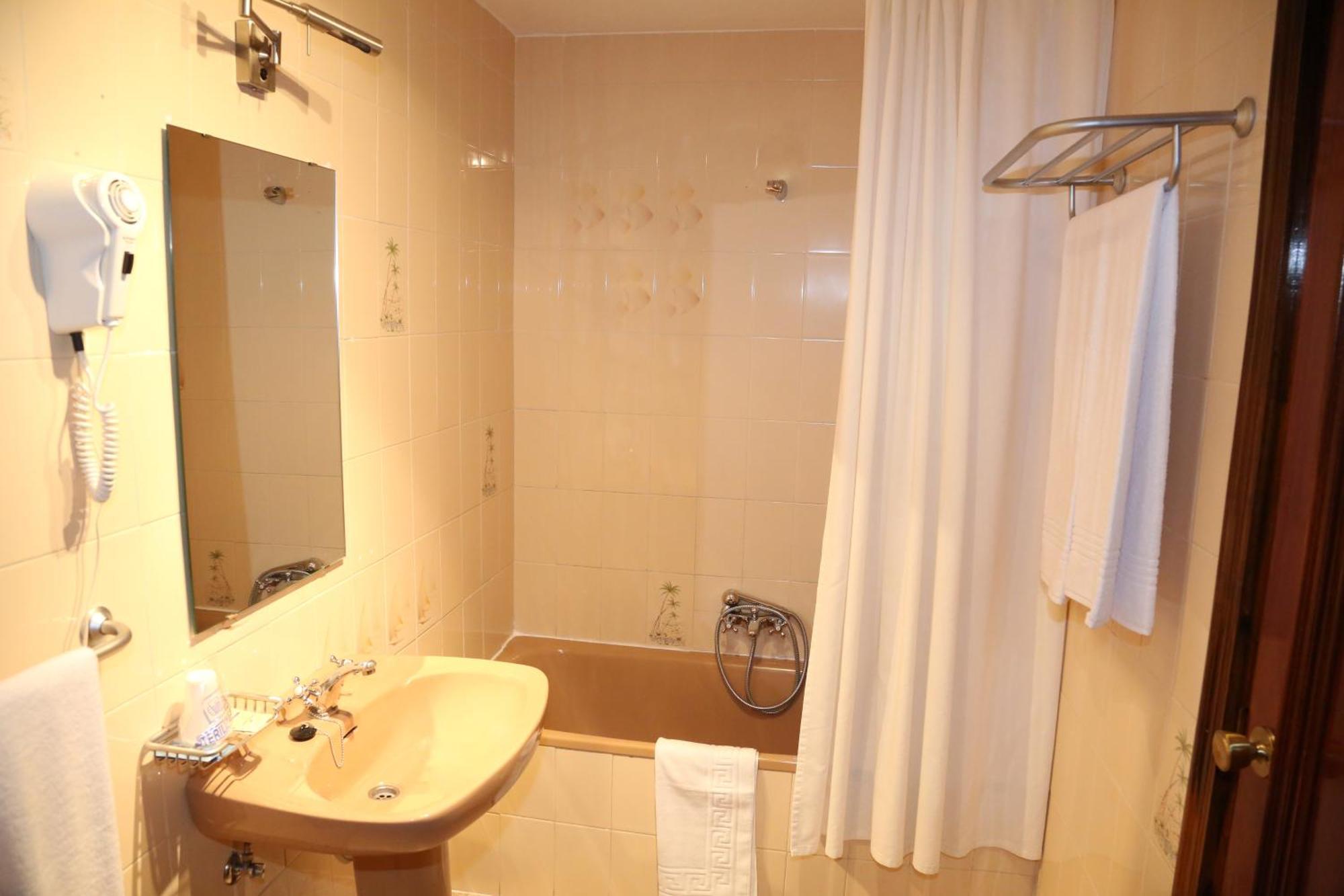 Habitación Individual Básica