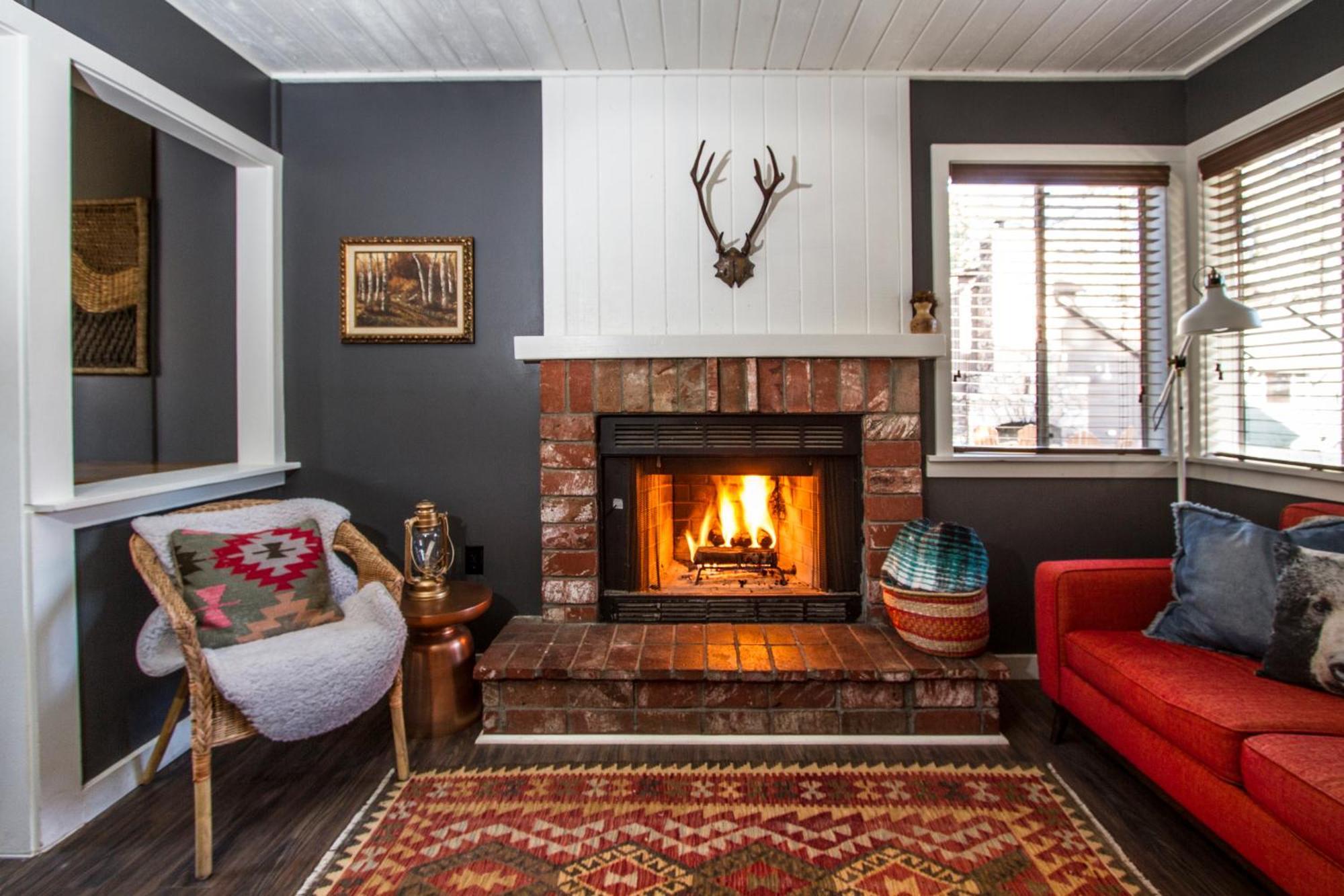 1 bedroom loft townhouse,1588185853:JPEG