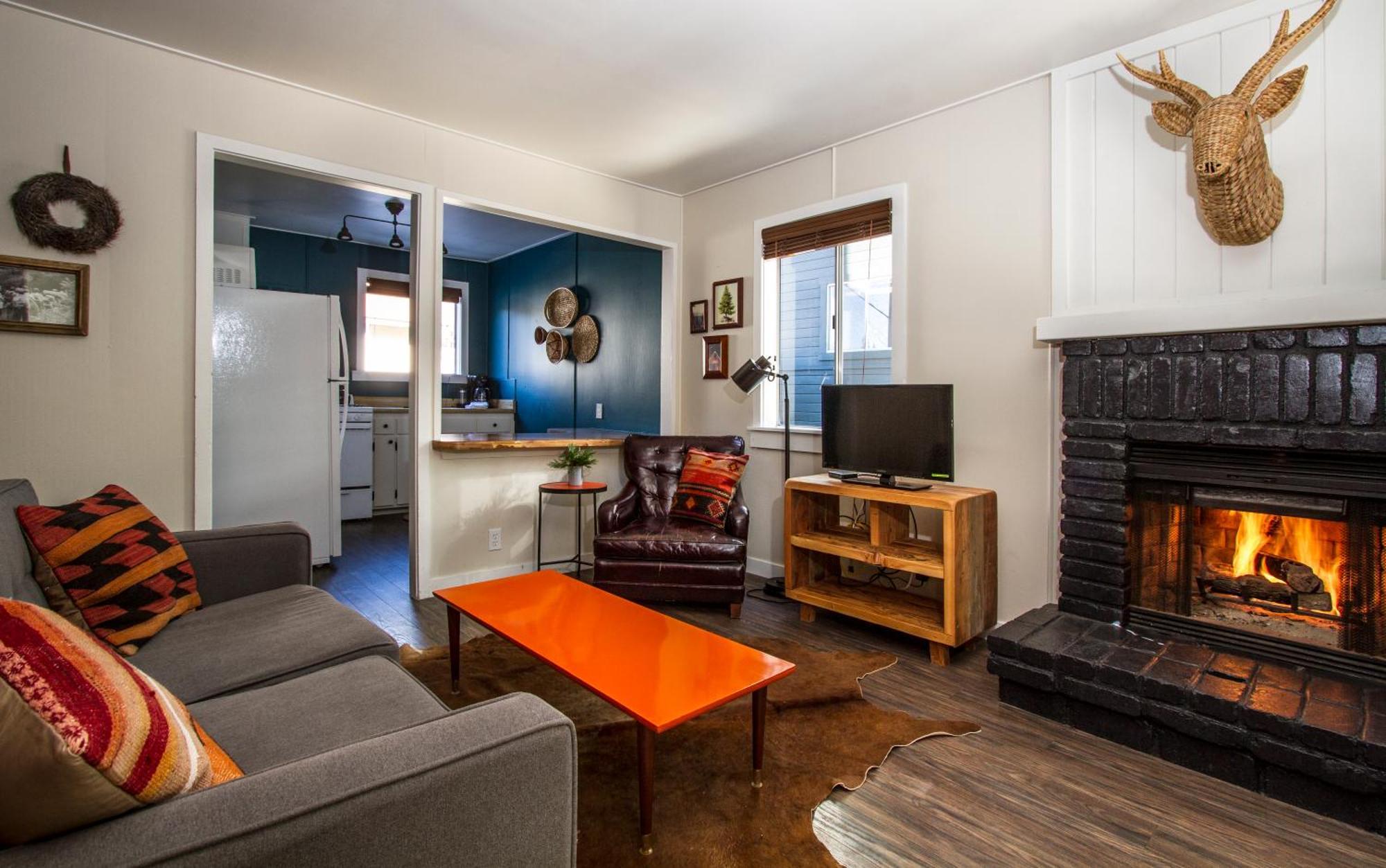 Three-Bedroom Townhouse No 11