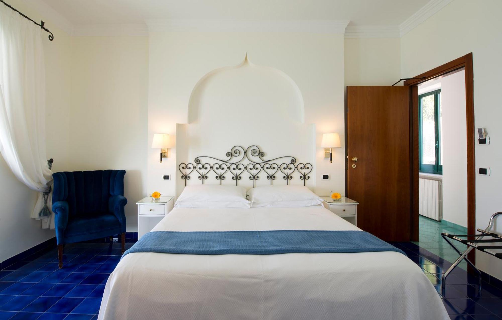 Deluxe Doppel-/Zweibettzimmer mit Whirlpool