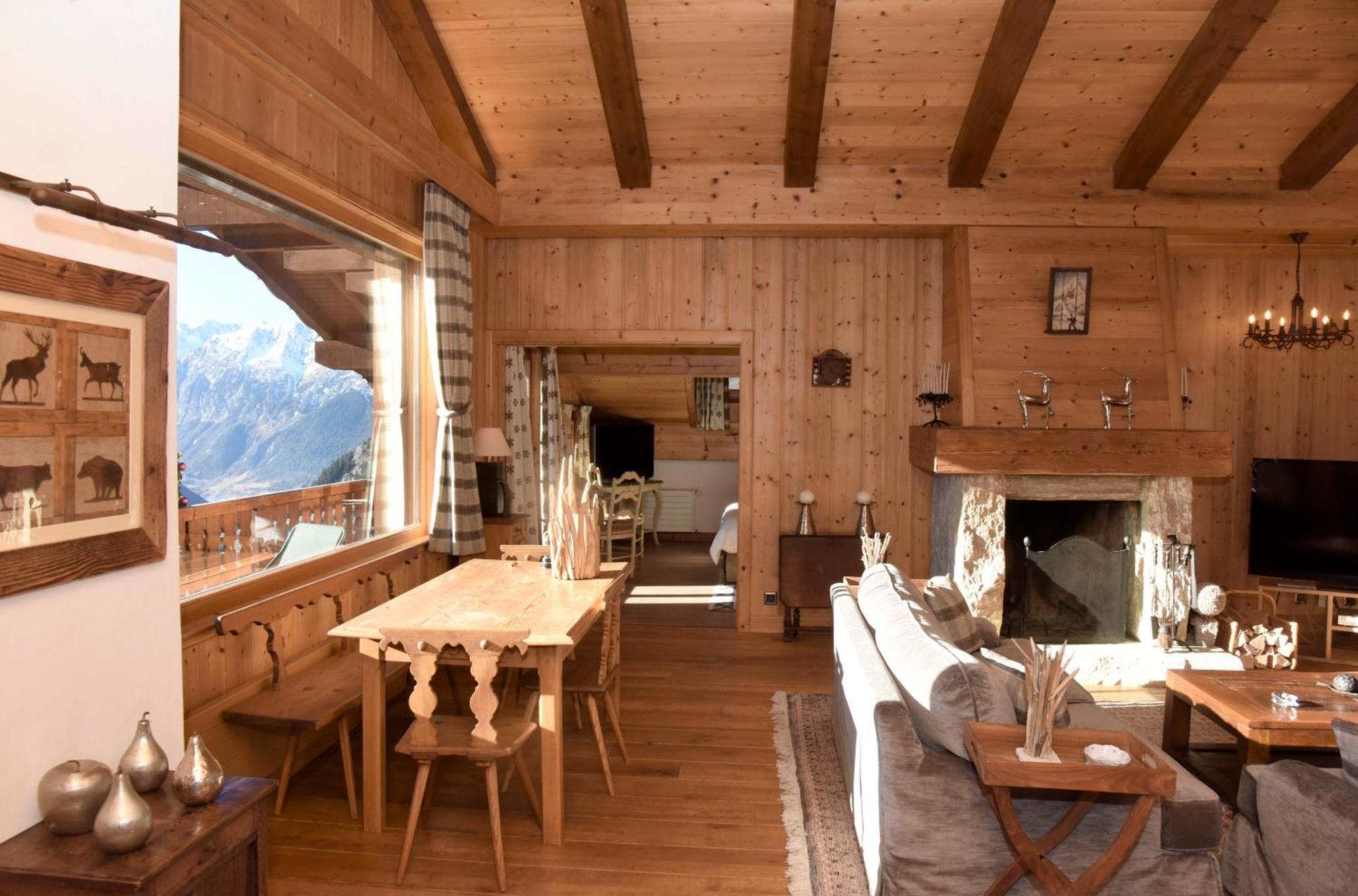 Two-Bedroom Apartment (2 Adults),343323700:JPEG