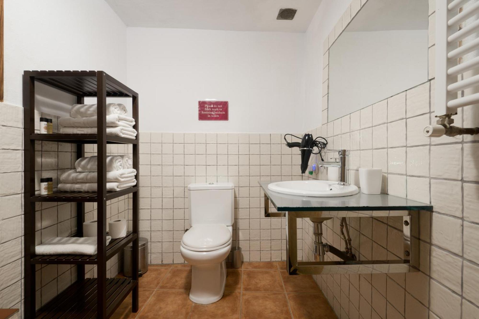 Chambre Double avec Salle de Bains Privative - Vue sur Alhambra