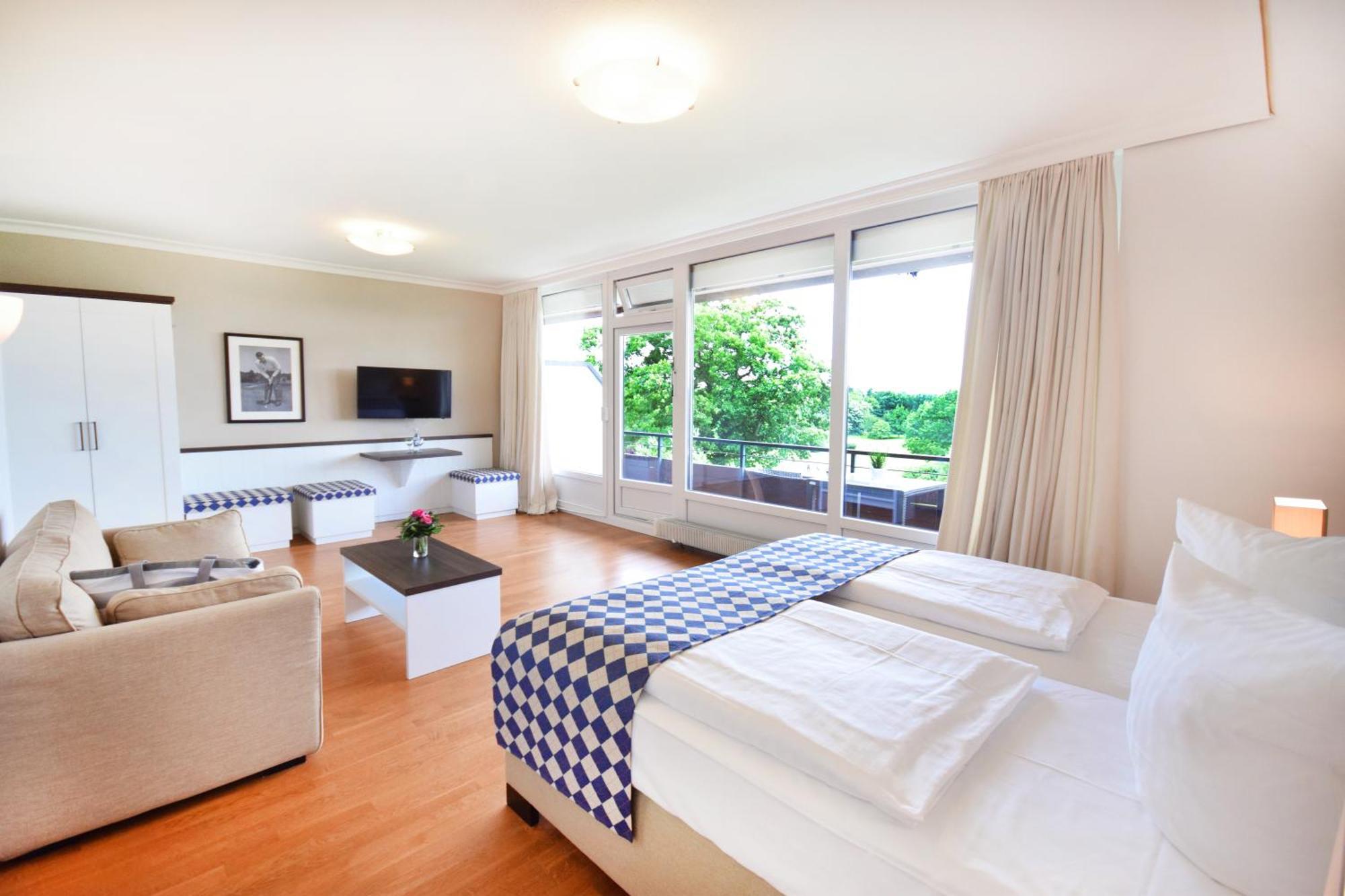 Superior Double Room,886551220:JPEG
