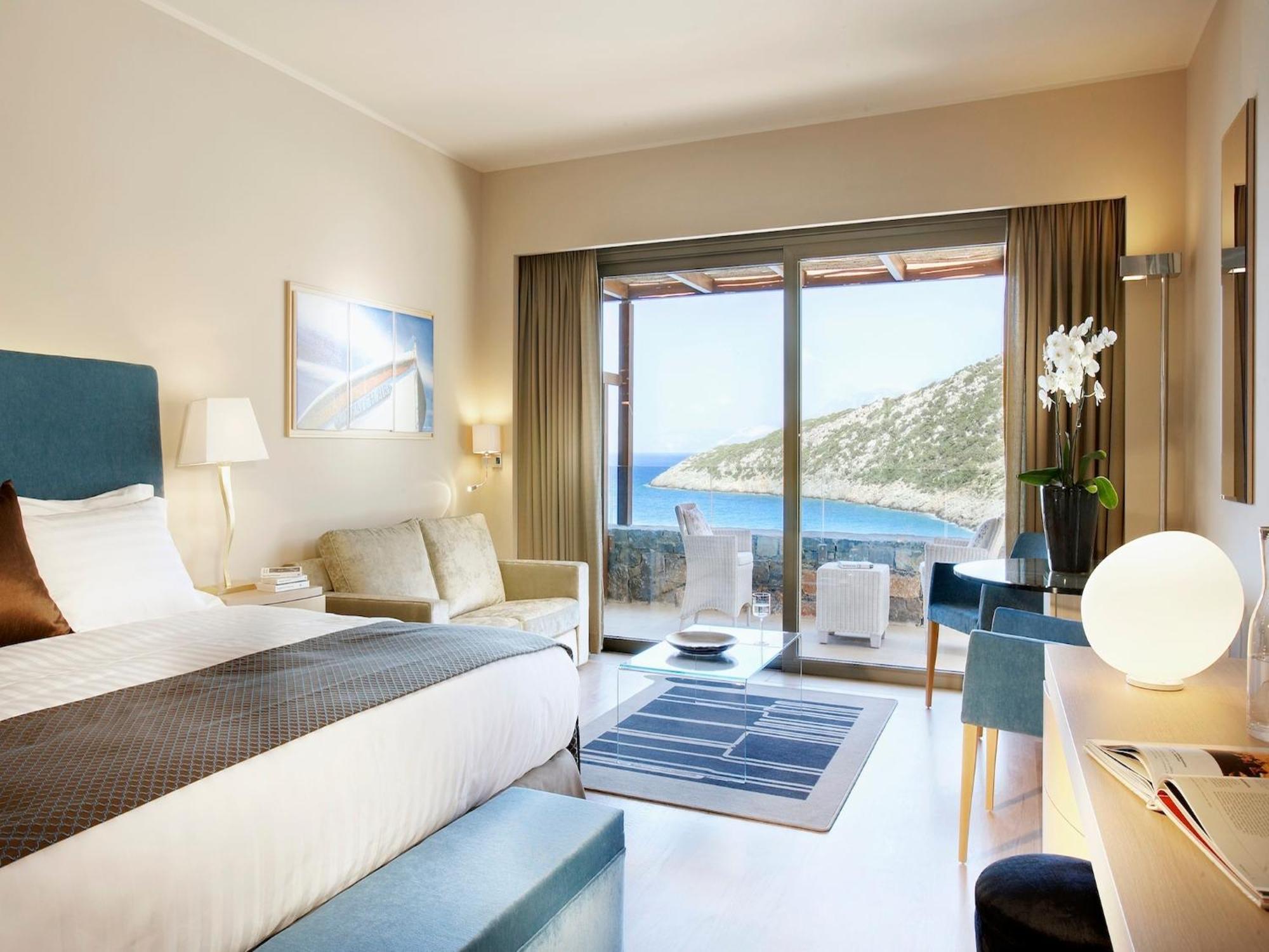 Deluxe Room with Sea View,66050710:JPEG