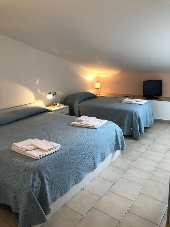 Standard Triple Room Attic,1604773403:JPEG