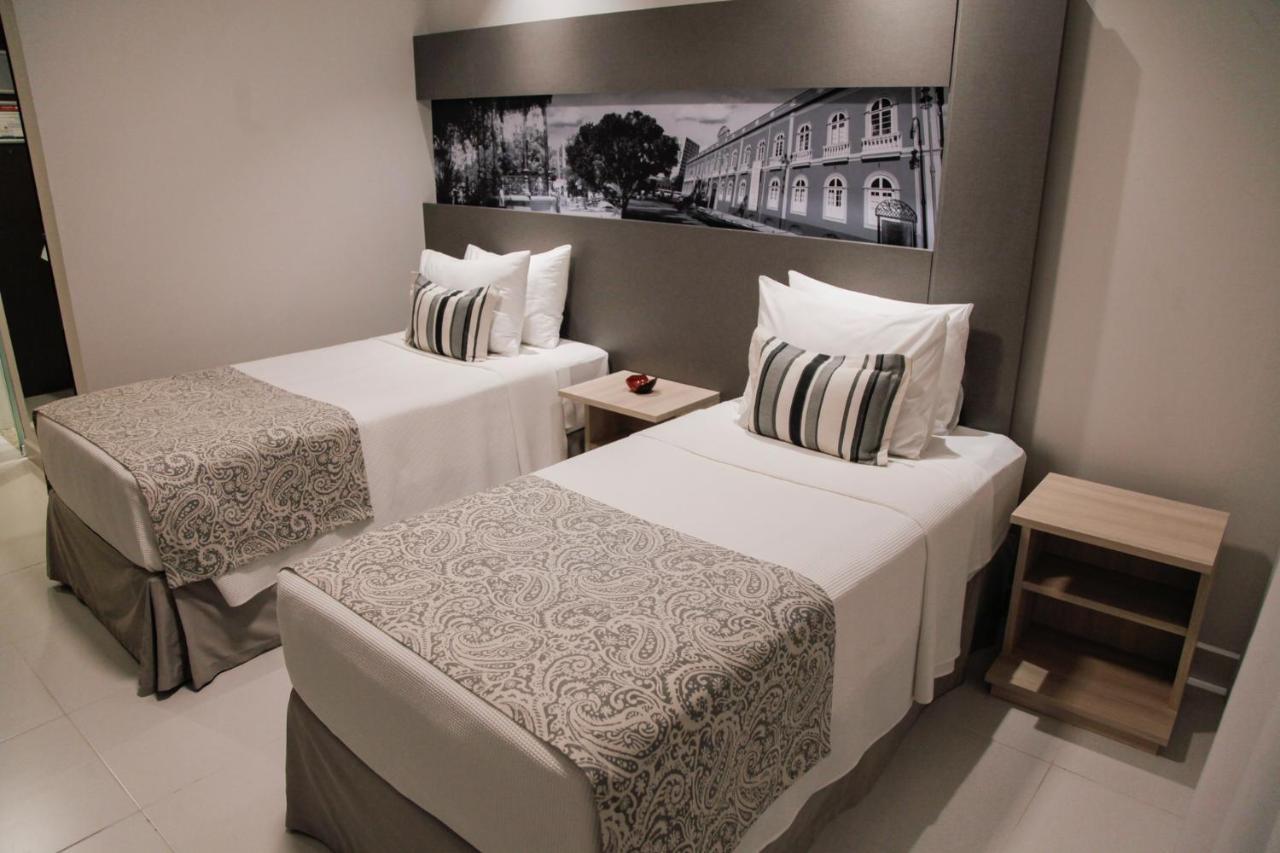 Quarto Superior com 2 Camas de Solteiro - Não Fumantes