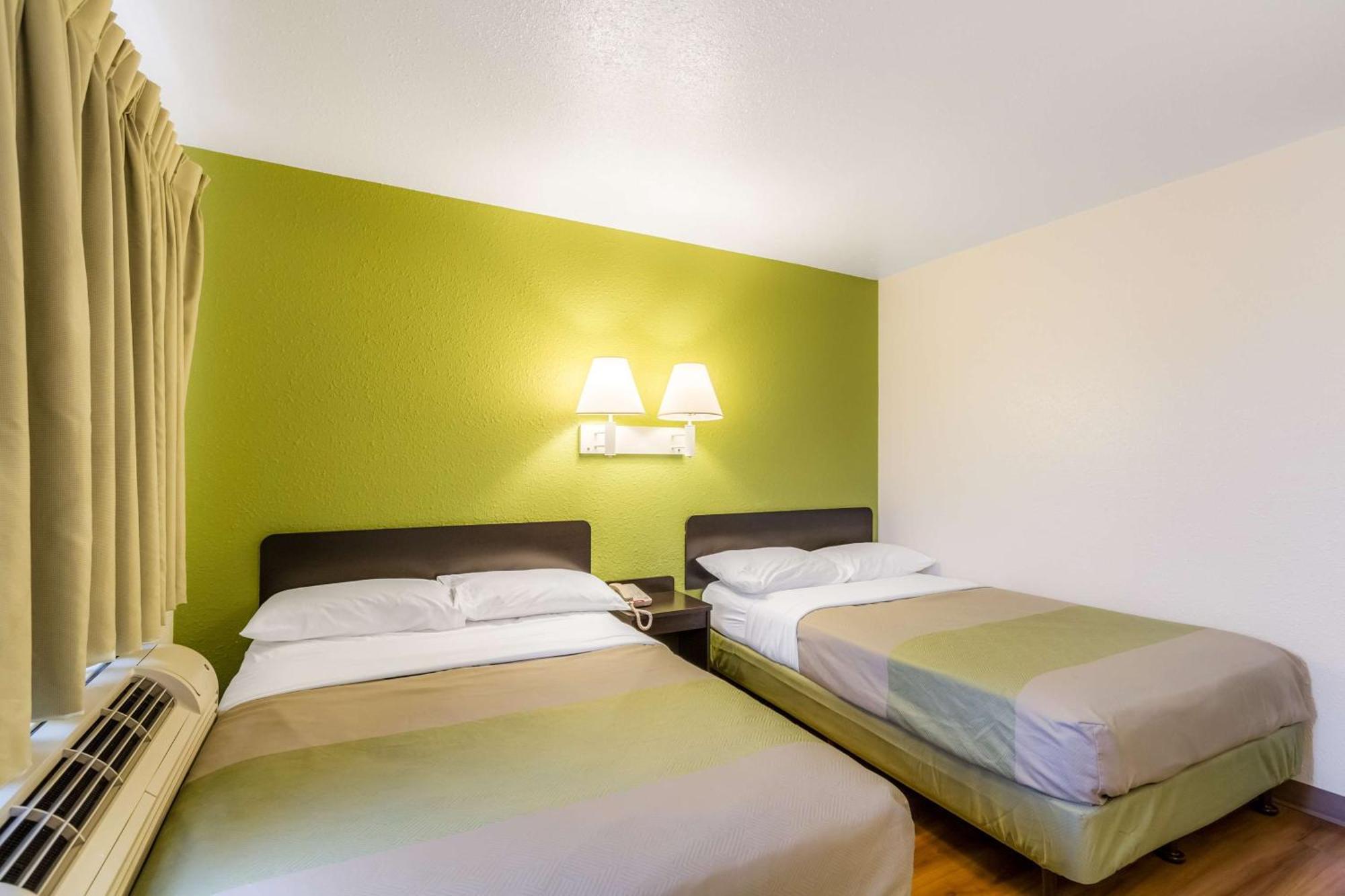 Quadruple Room,698247849:JPEG