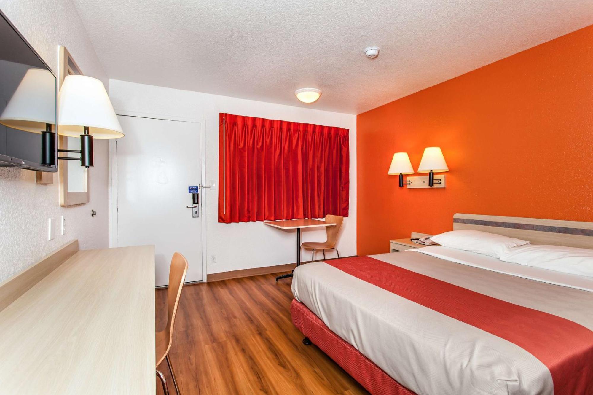 Double Room - Disability Access - Roll In Shower,698621874:JPEG