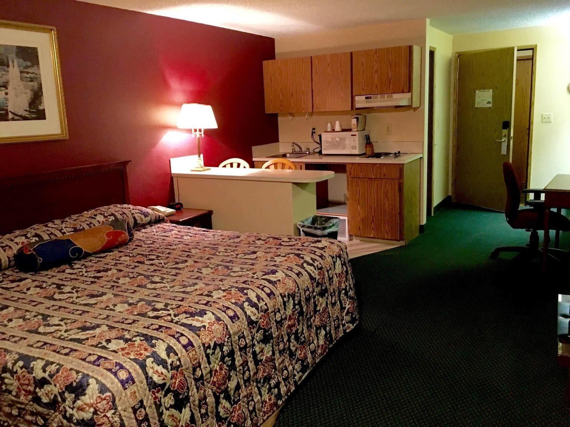 Premium Queen Room
