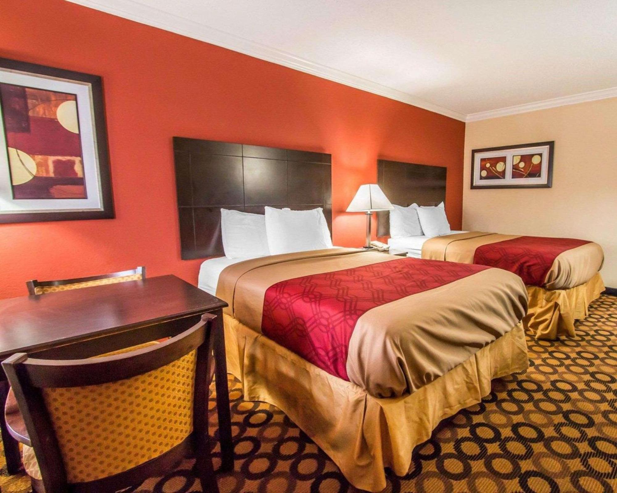 Double Room with Two Double Beds - Non-Smoking