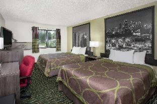 Queen Room with Two Queen Beds - Non-Smoking