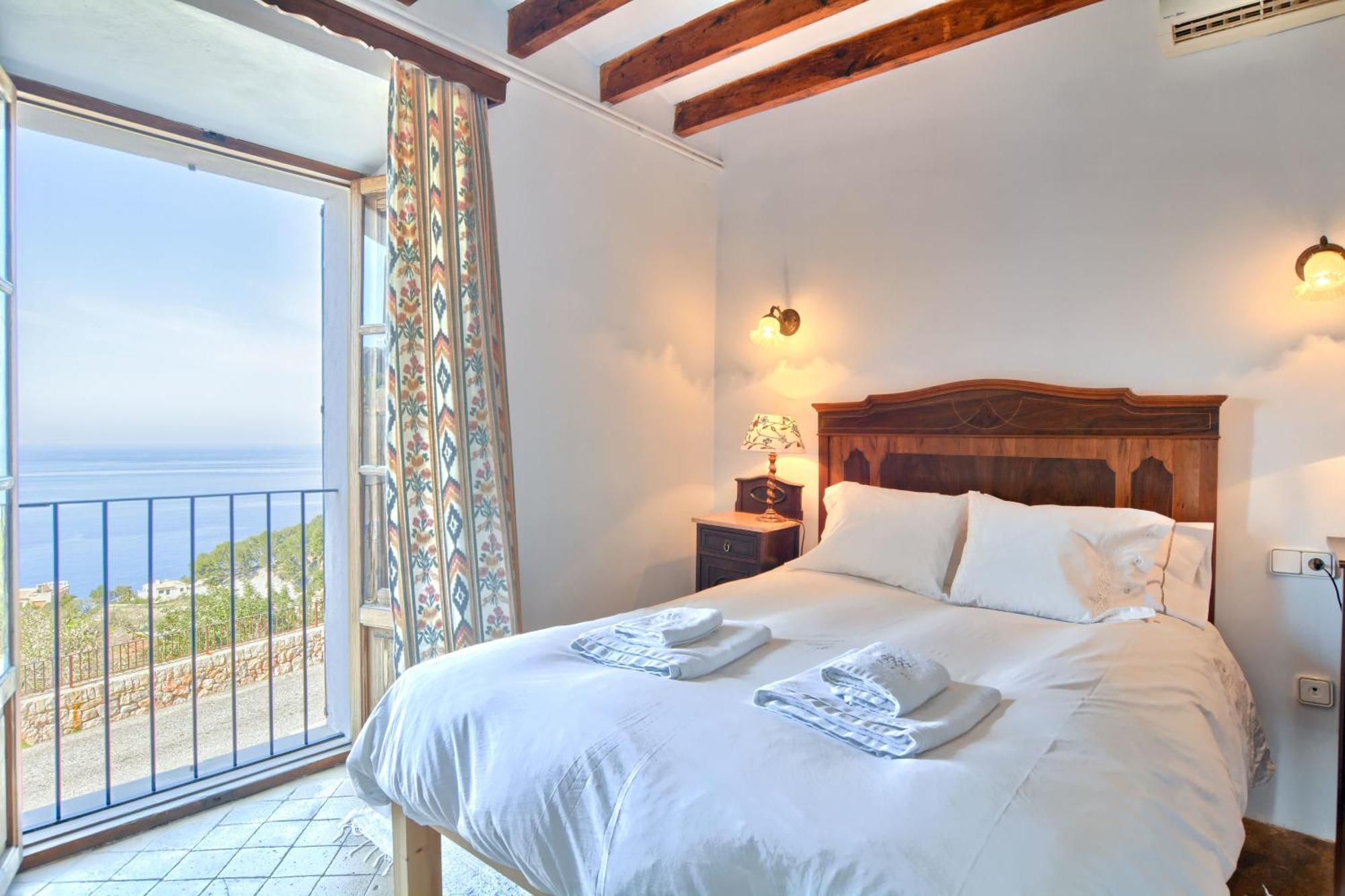 Habitación Doble con vistas al mar (ventana grande o pequeña)