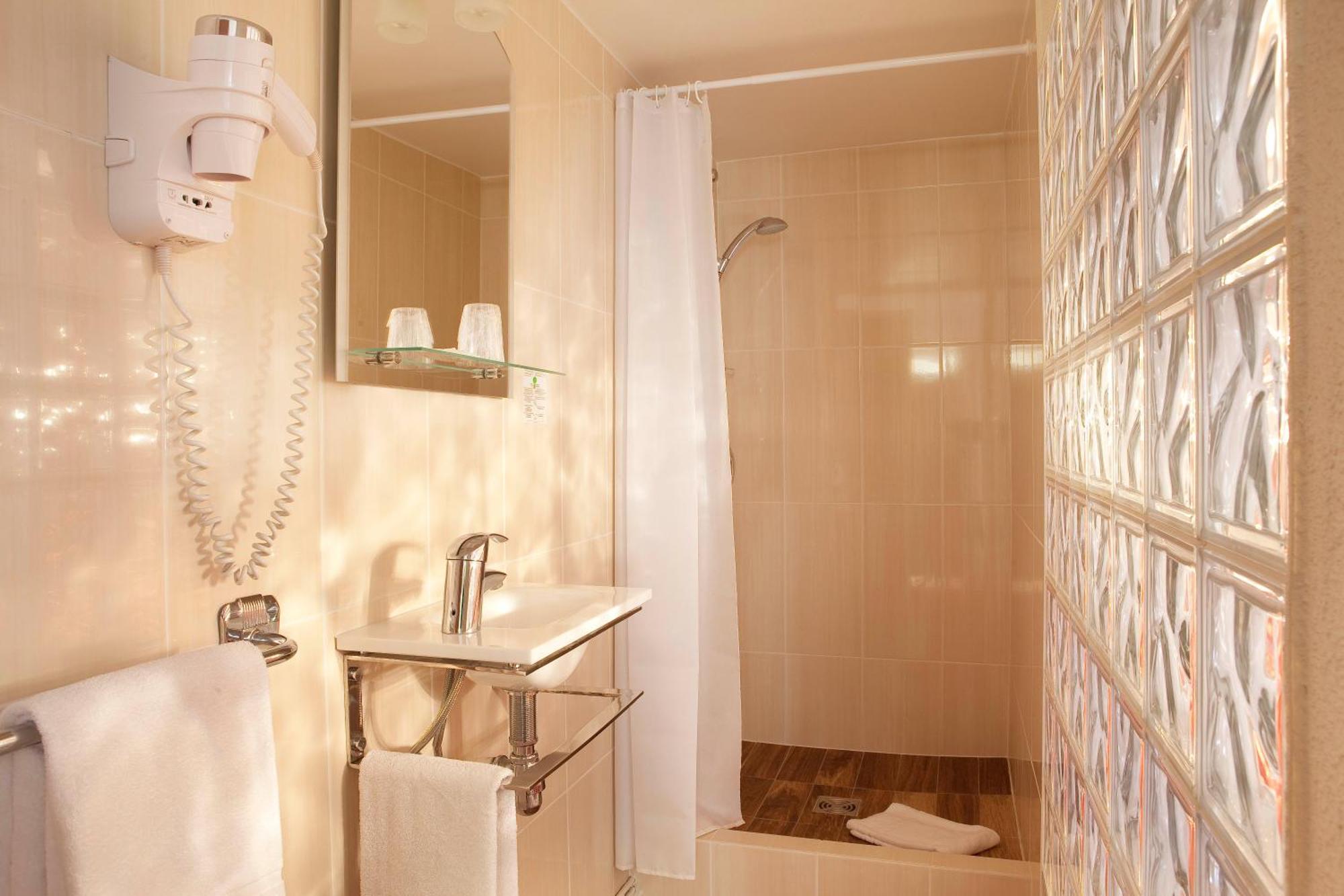 Quarto Duplo Standard