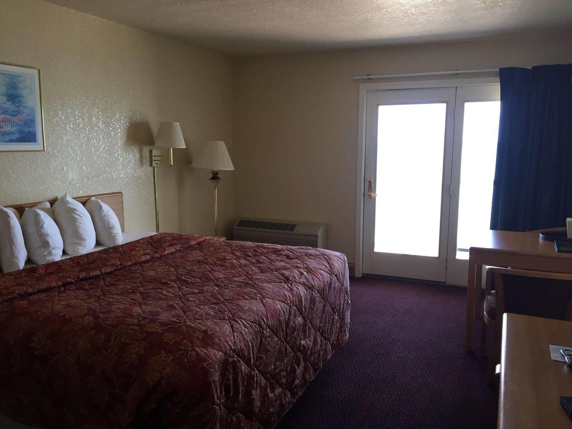 Deluxe King Room,1710195253:JPEG