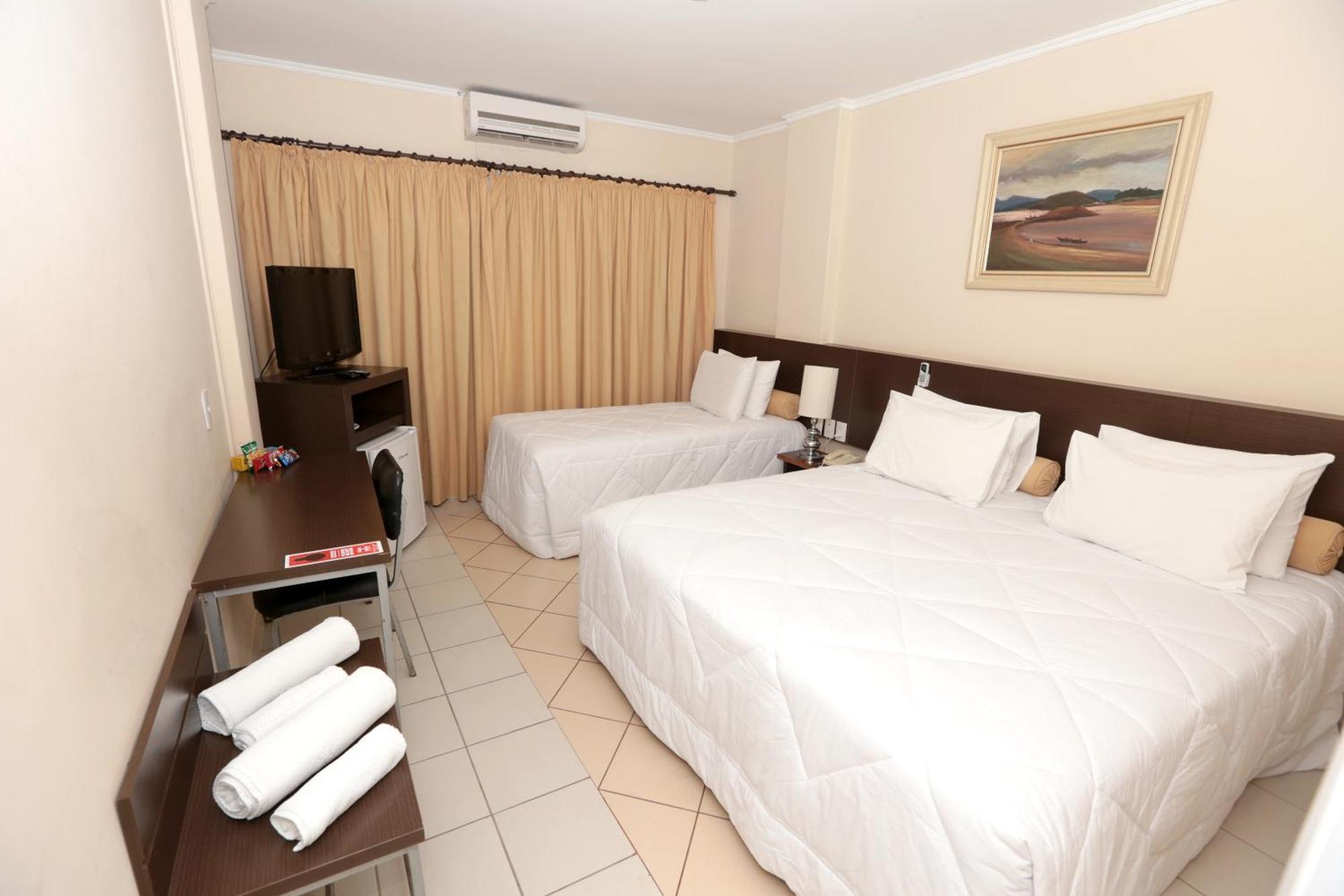 Quarto Triplo Standard