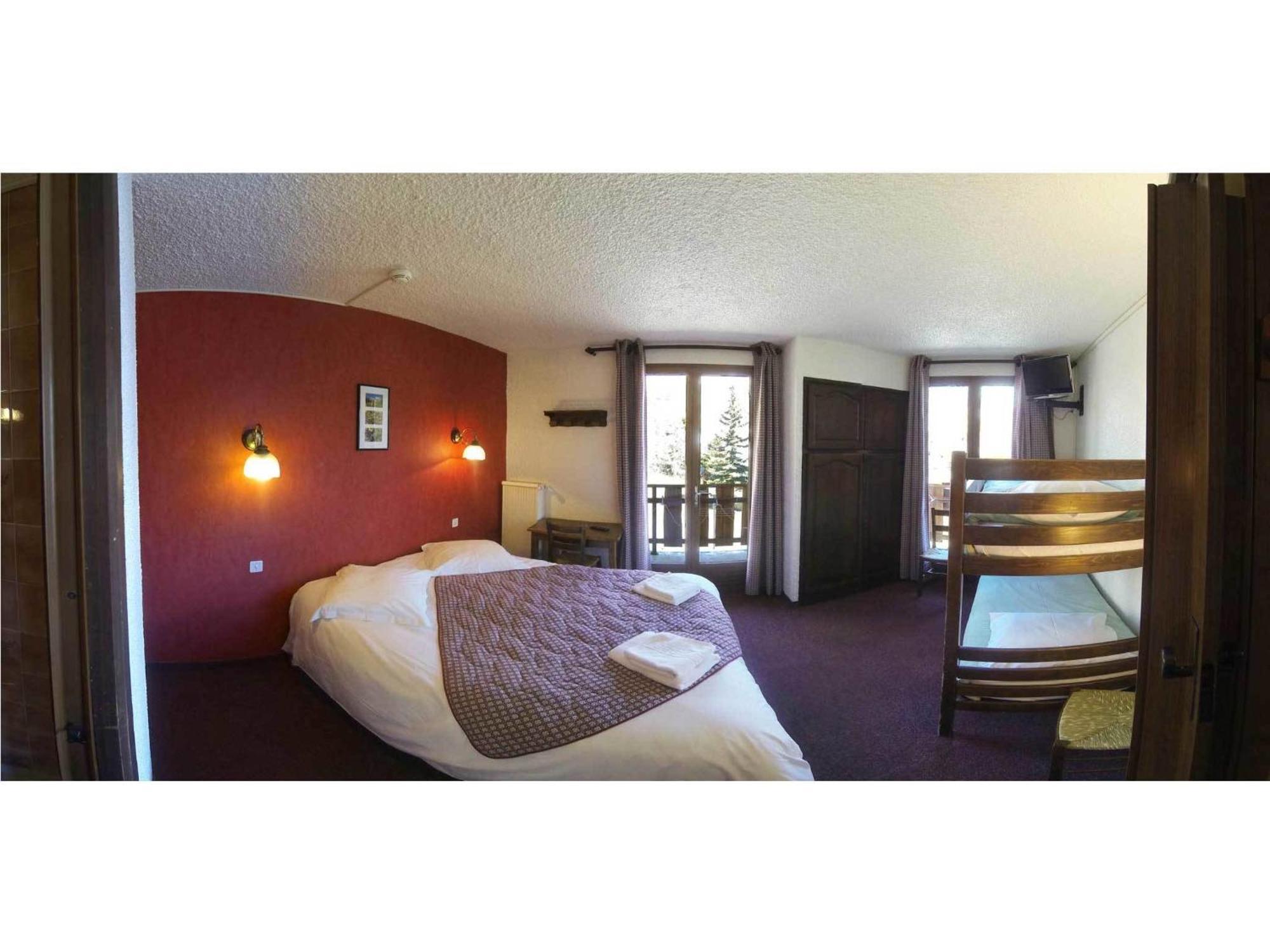 Quadruple Room Balcony,1592910288:JPEG