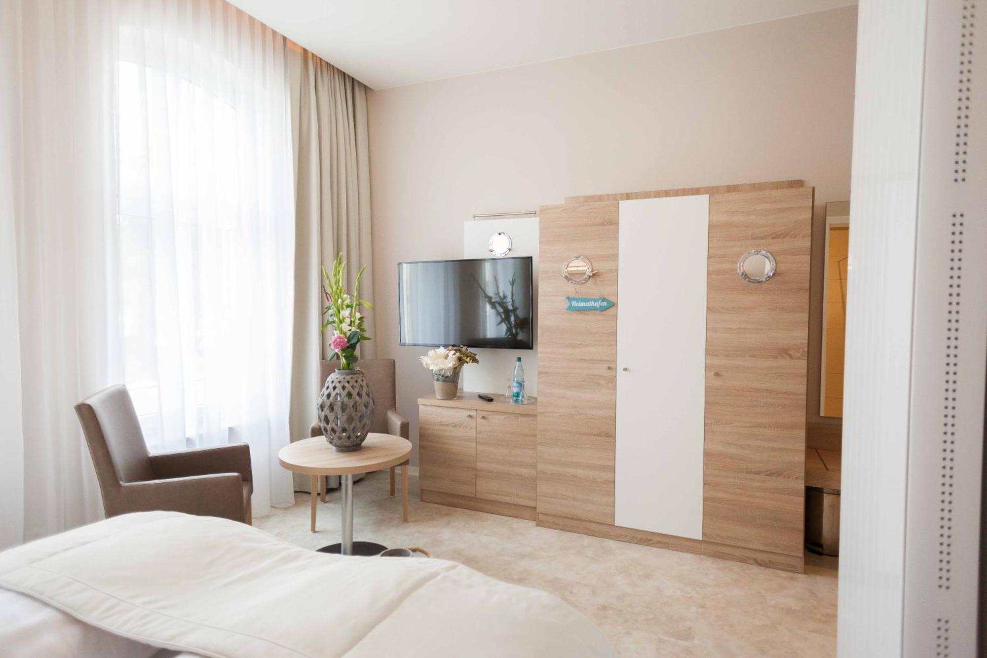 Double Room Balcony,714481576:JPEG