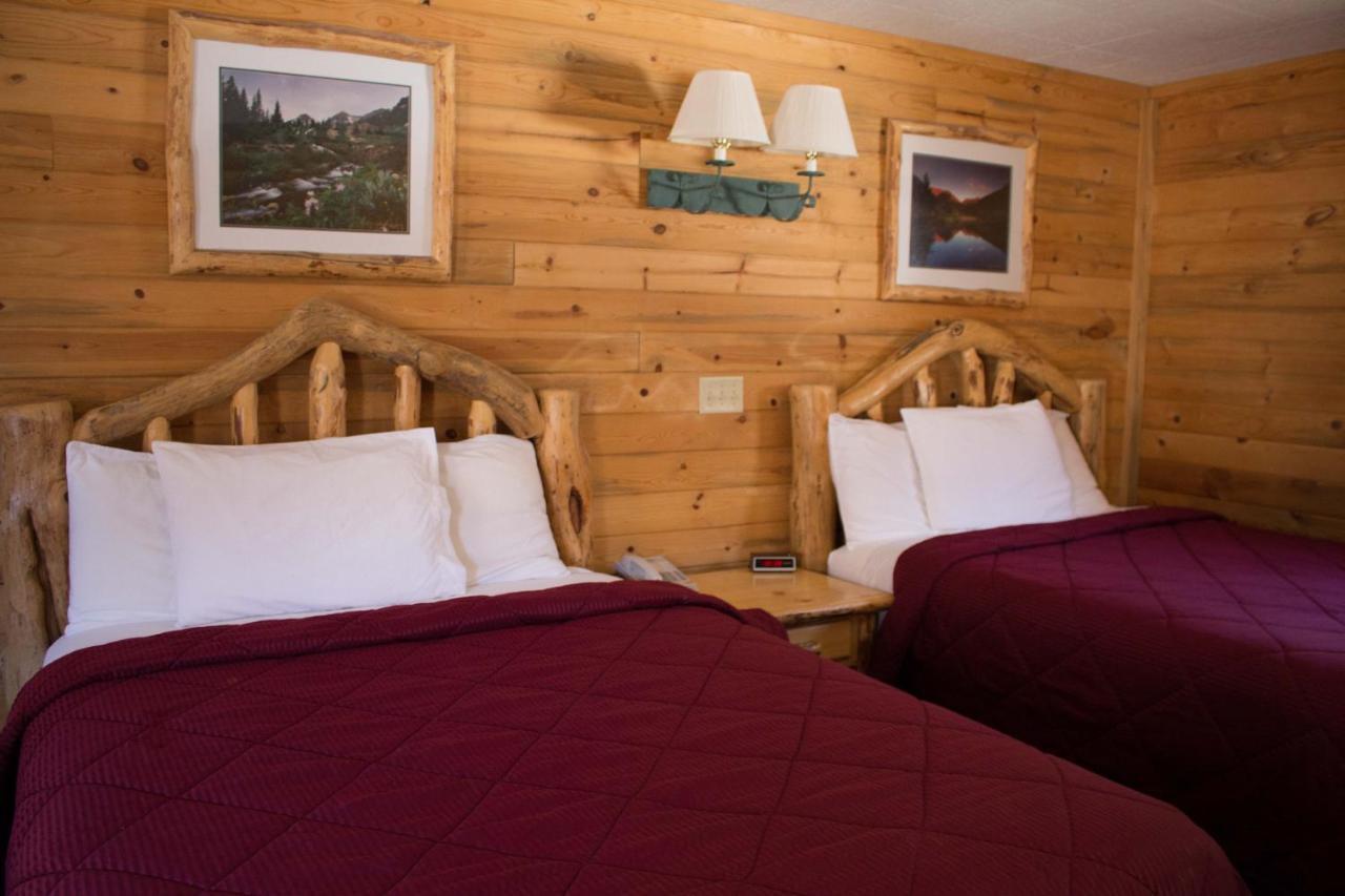 Colorado Room,1584409111:JPEG