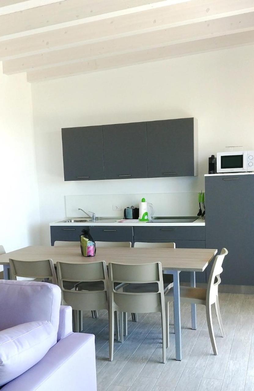 Elegance Appartement met 2 Slaapkamers en Uitzicht op het Meer