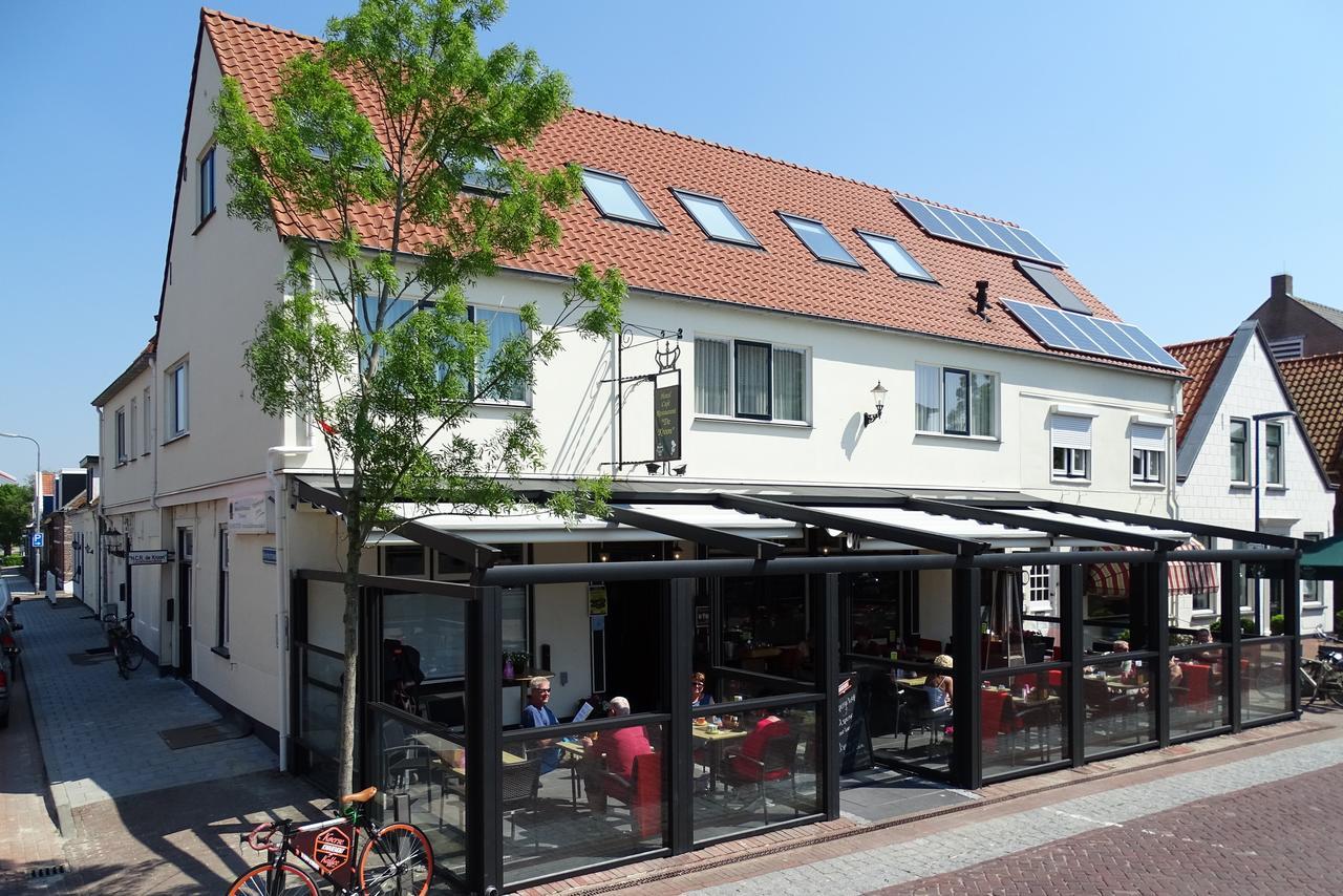 Standaard Tweepersoonskamer met 2 Aparte Bedden - Geen Daglicht