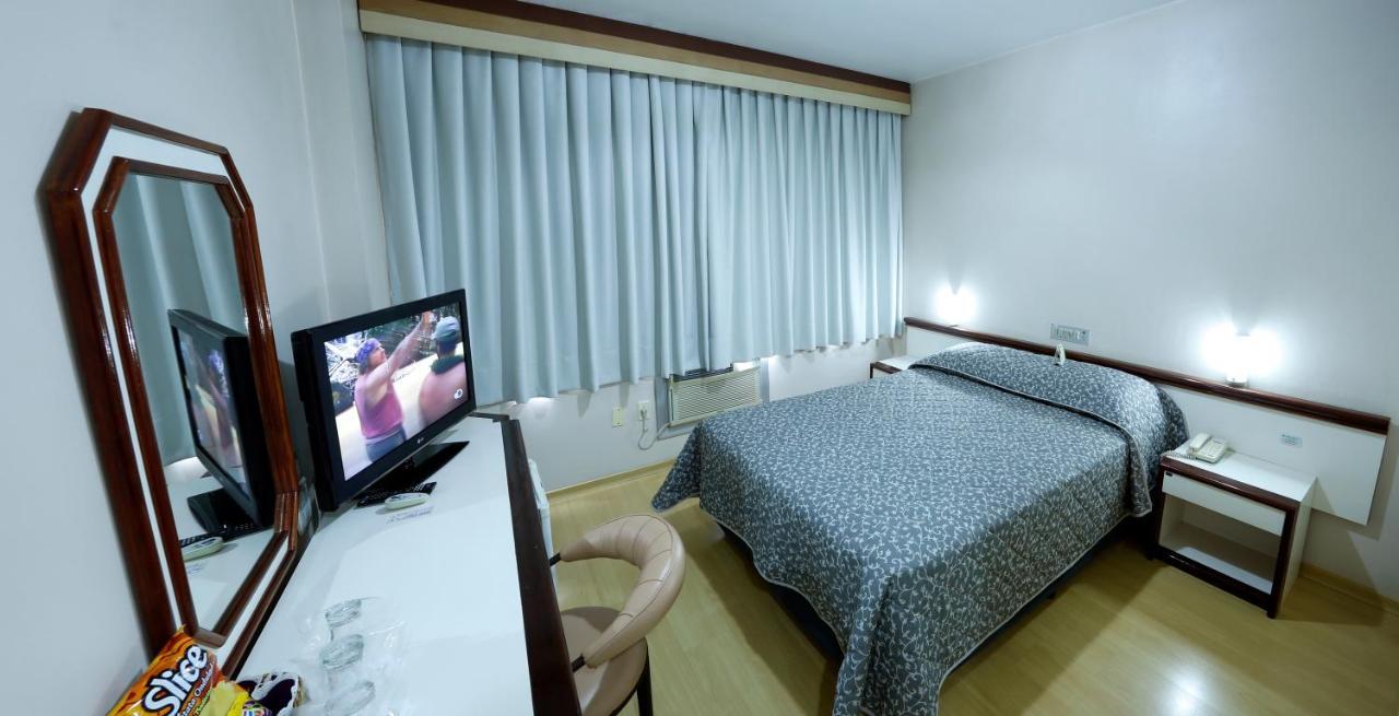 Quarto Individual Standard