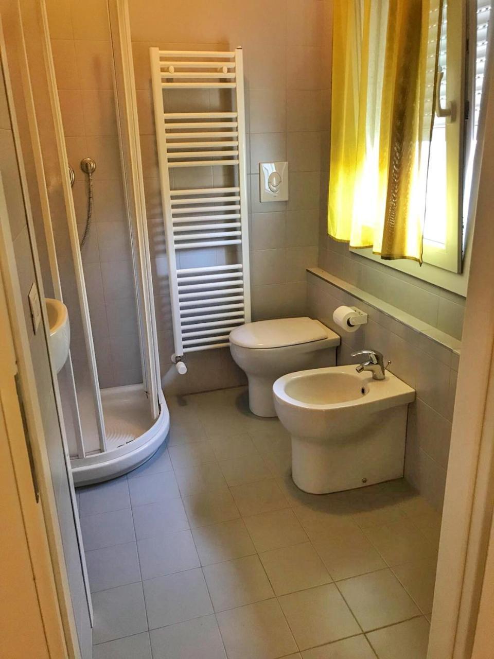 Camera Singola con Bagno Privato
