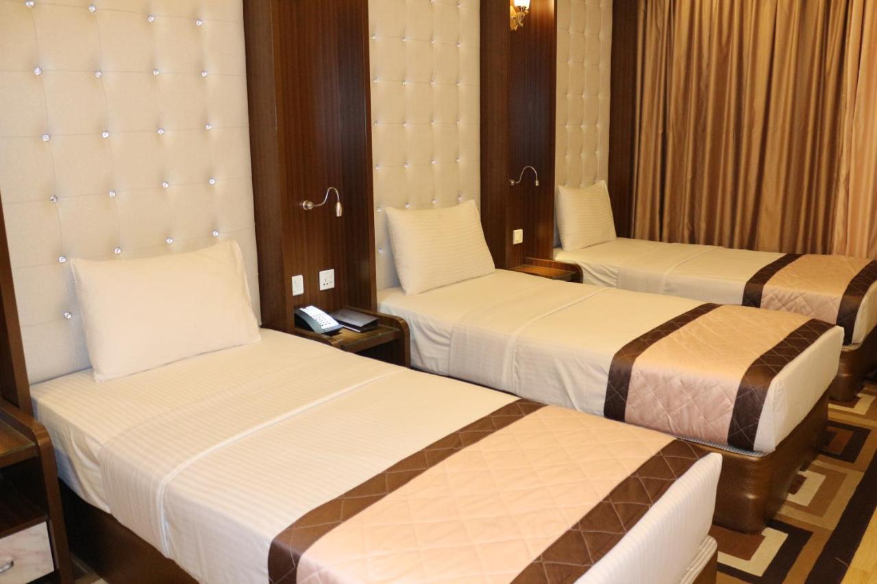 Standard Triple Room Balcony,724316014:JPEG