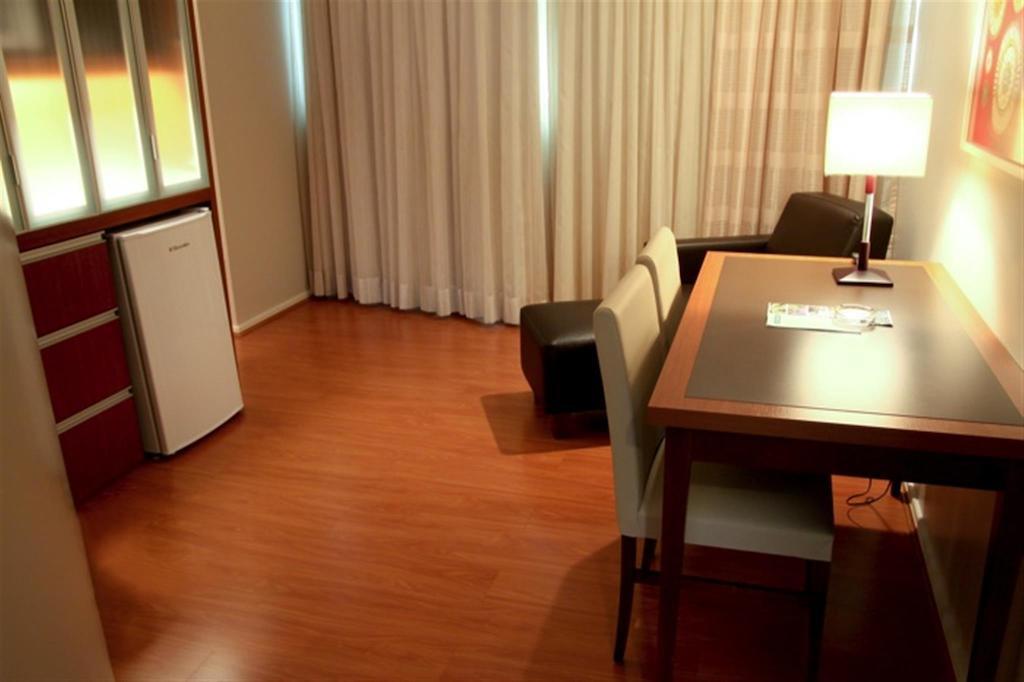 Quarto Deluxe com Cama King-size