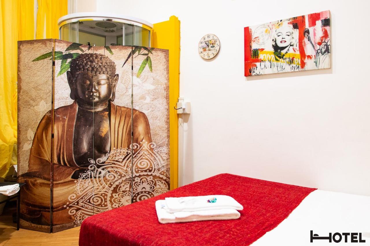 Doppelzimmer mit eigenem externen Bad