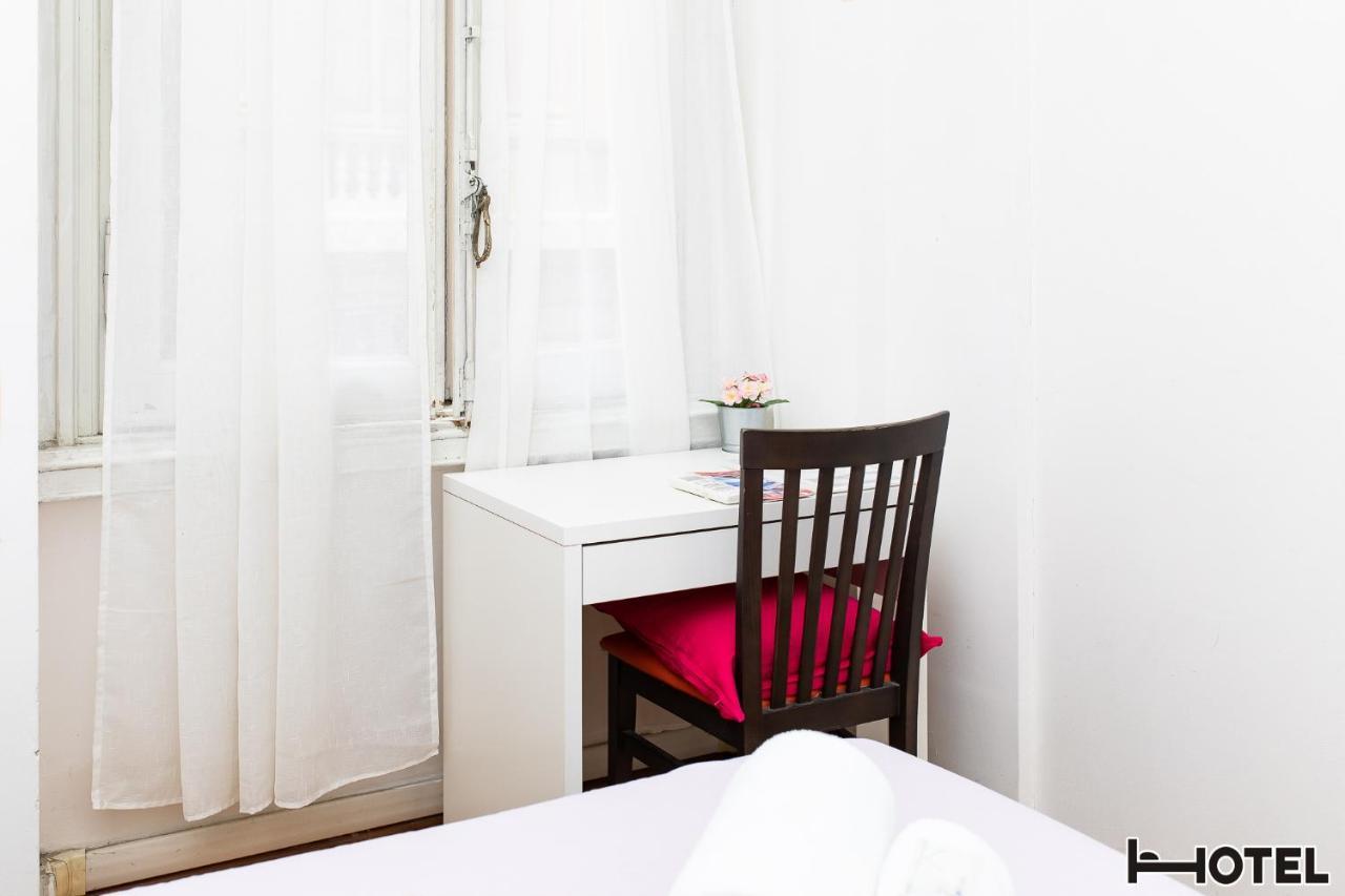 Doppel-/Zweibettzimmer mit privatem, externem Bad