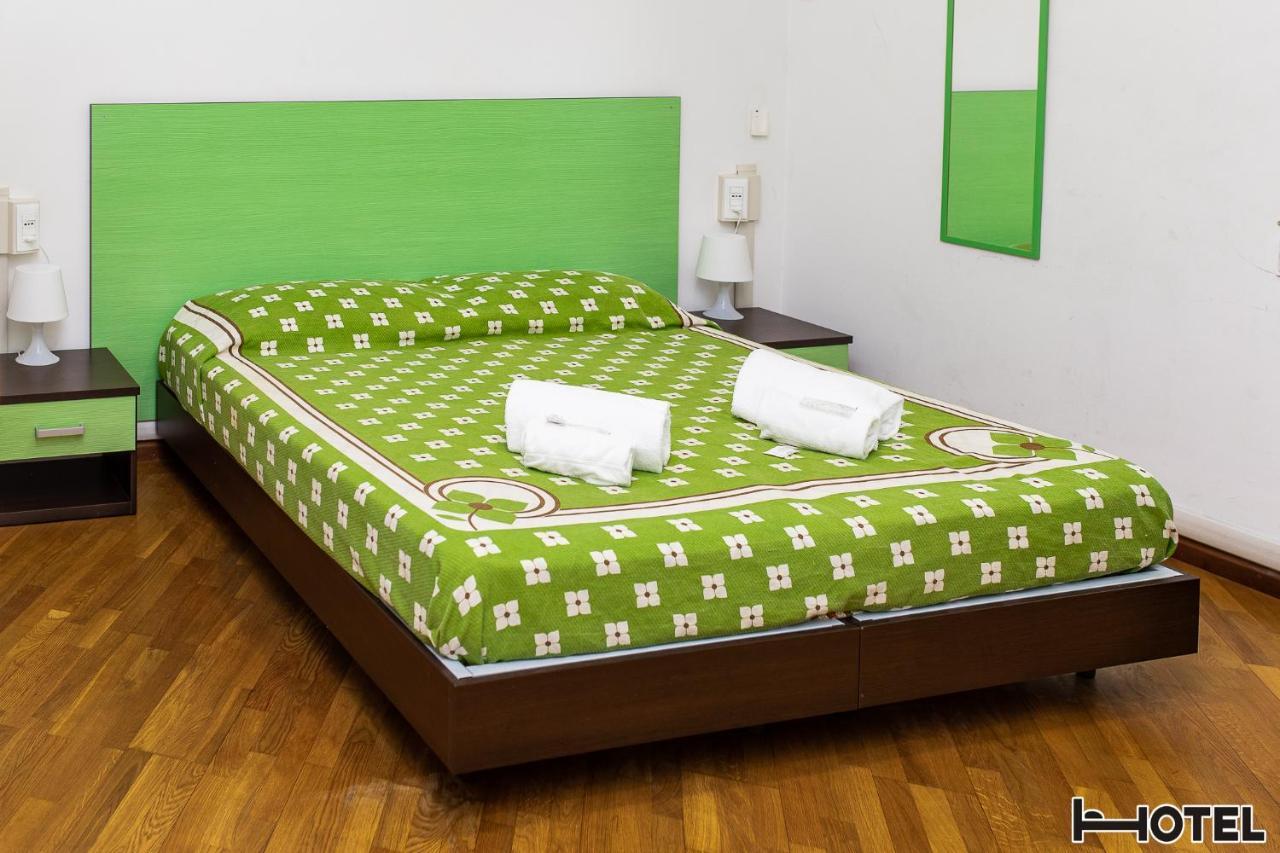 Classic Dreibettzimmer