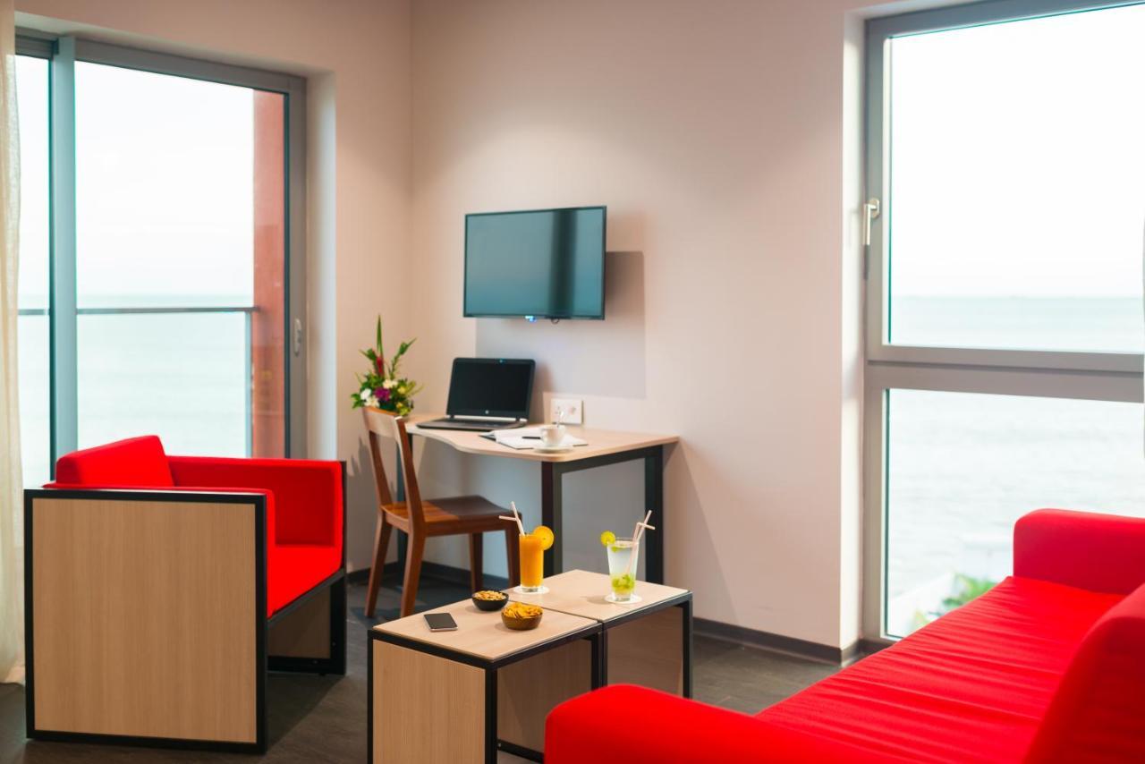 Two-Bedroom Apartment,733101403:JPEG