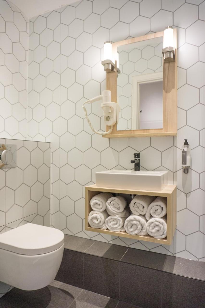 Chambre Triple - Annexe - Accès par Escalier Uniquement