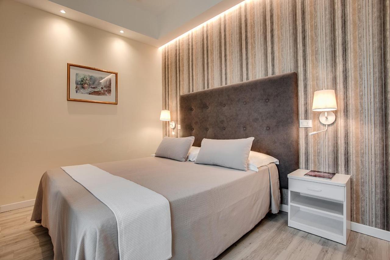 Double or Twin Room with Balcony,735974497:JPEG