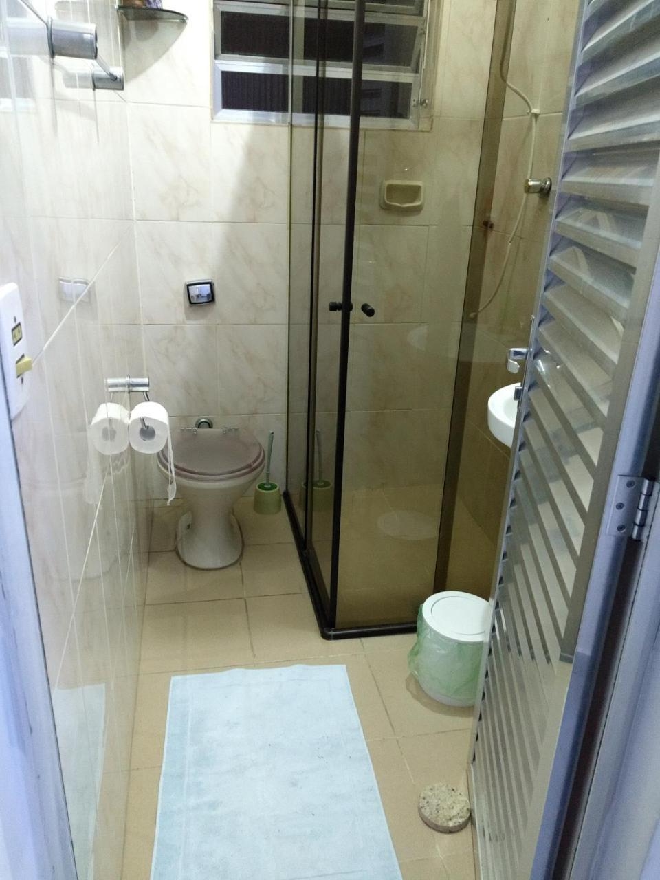 Quarto Triplo Econômico