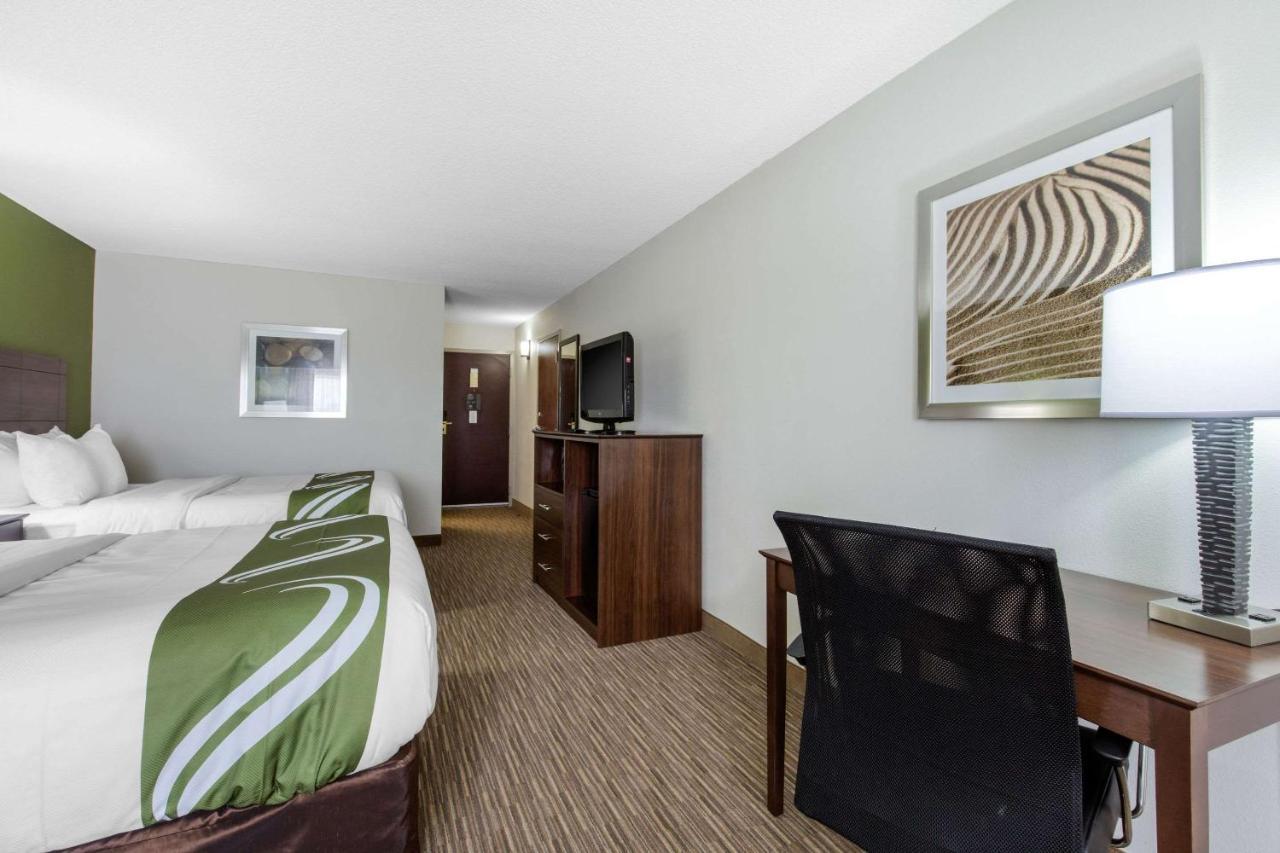 Queen Room with Two Queen Beds - Non-Smoking
