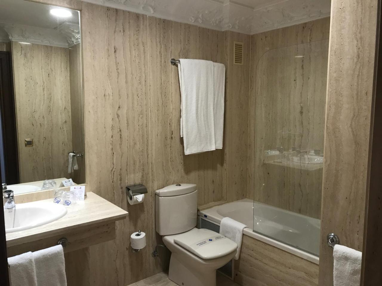 Quarto Twin