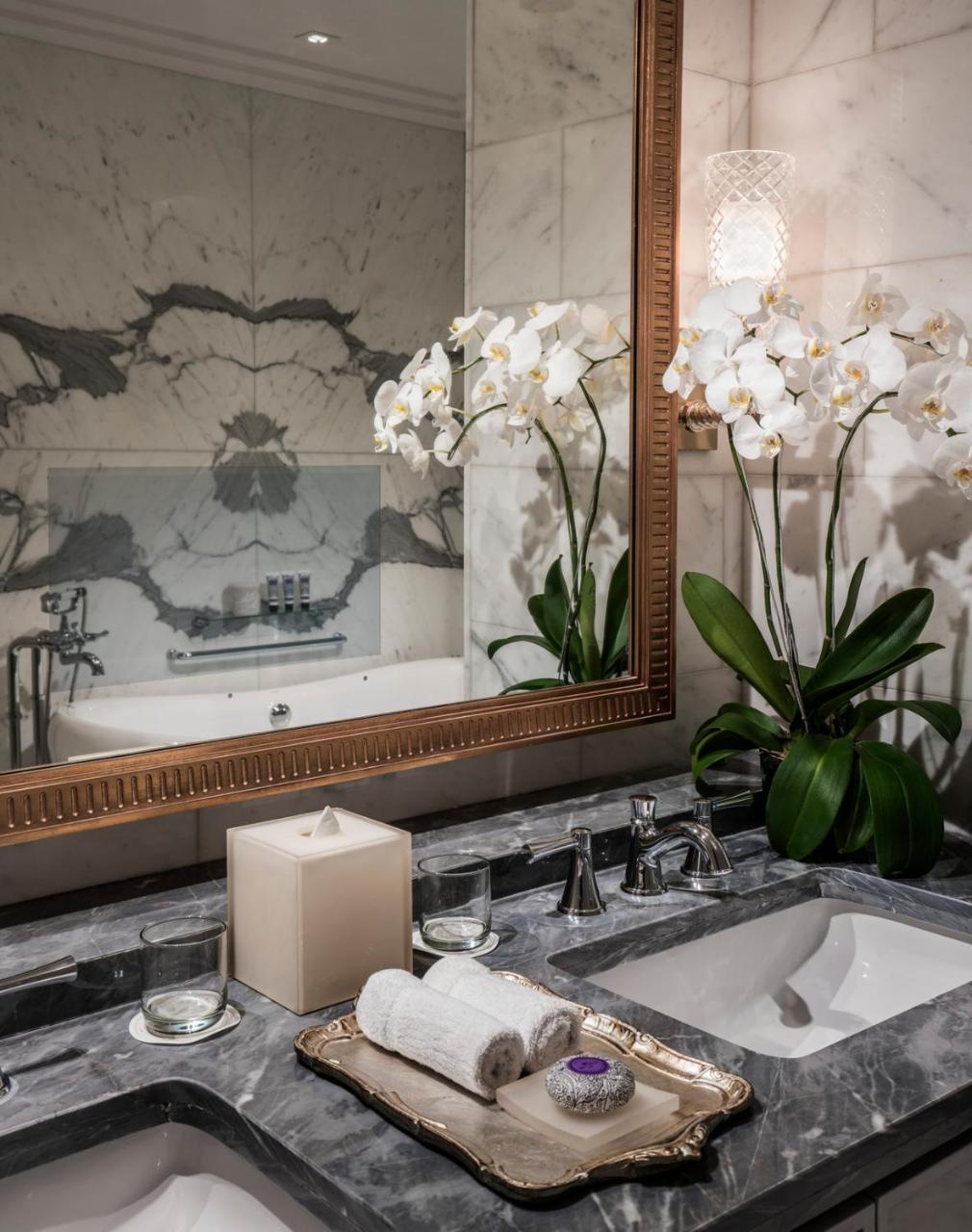 Executive King Suite