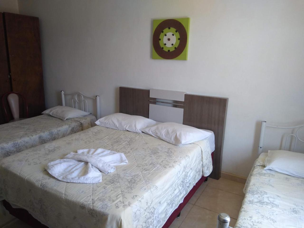 Quarto Triplo Básico