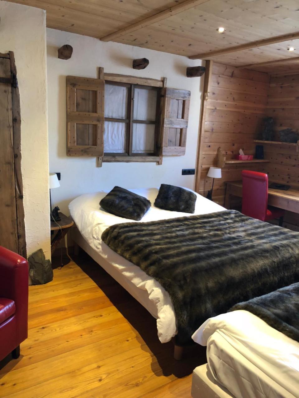 Chambre Double ou Lits Jumeaux