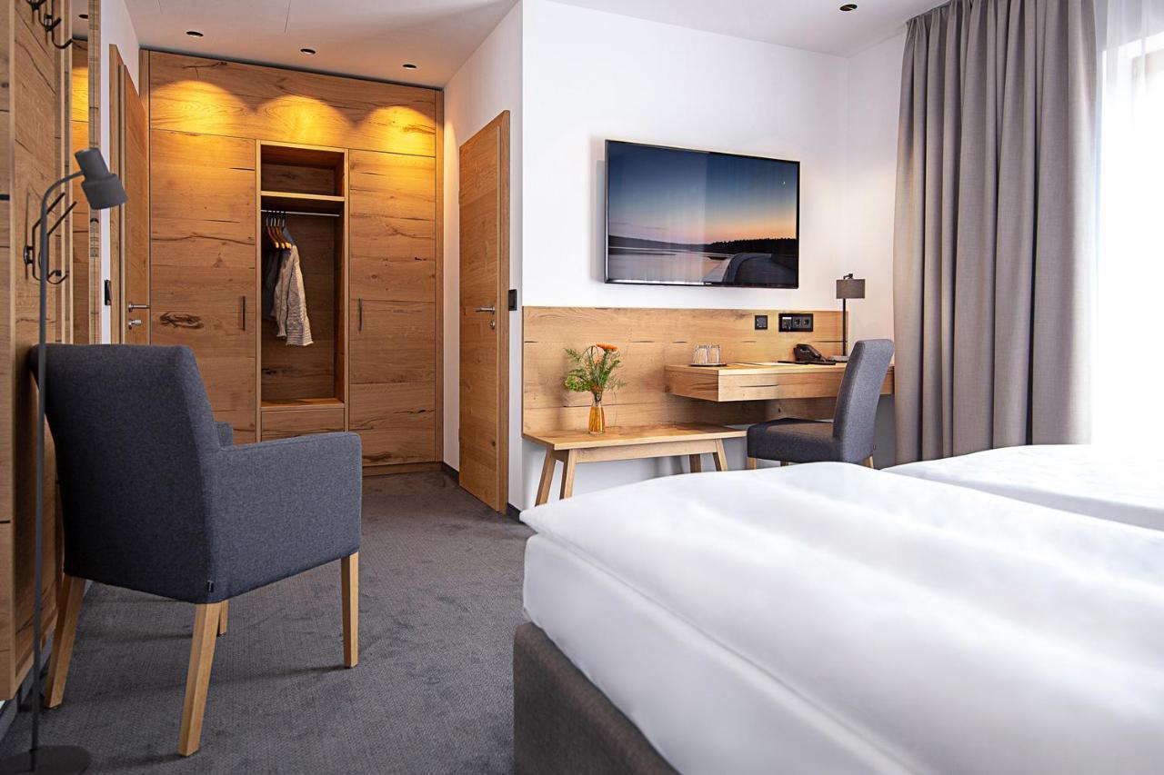 Dreibettzimmer