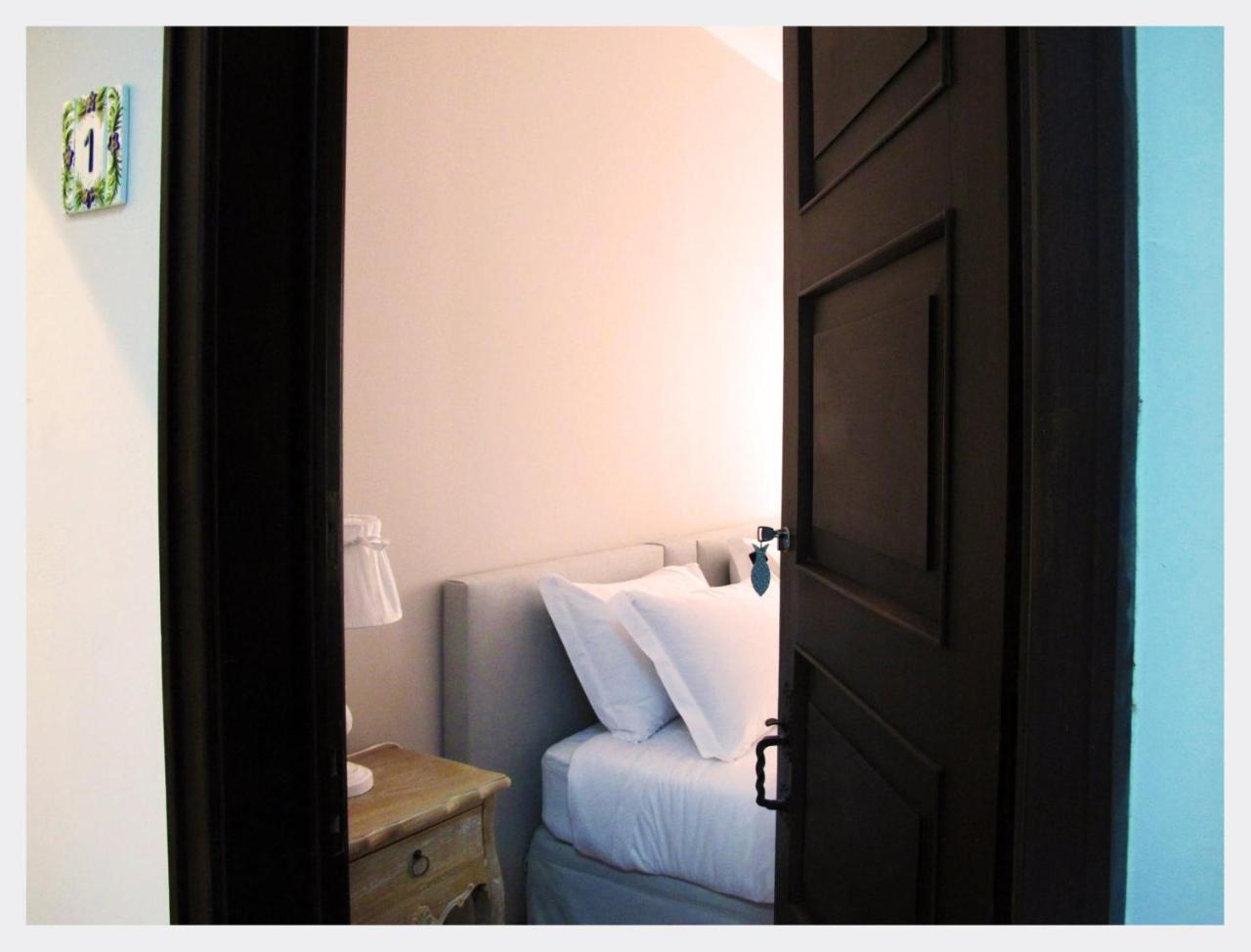 Luxe Kamer met 1 of 2 Bedden en Balkon
