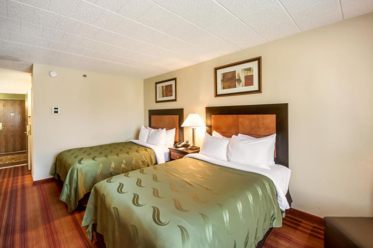Double Room with Two Double Beds - Accessible/Non-Smoking